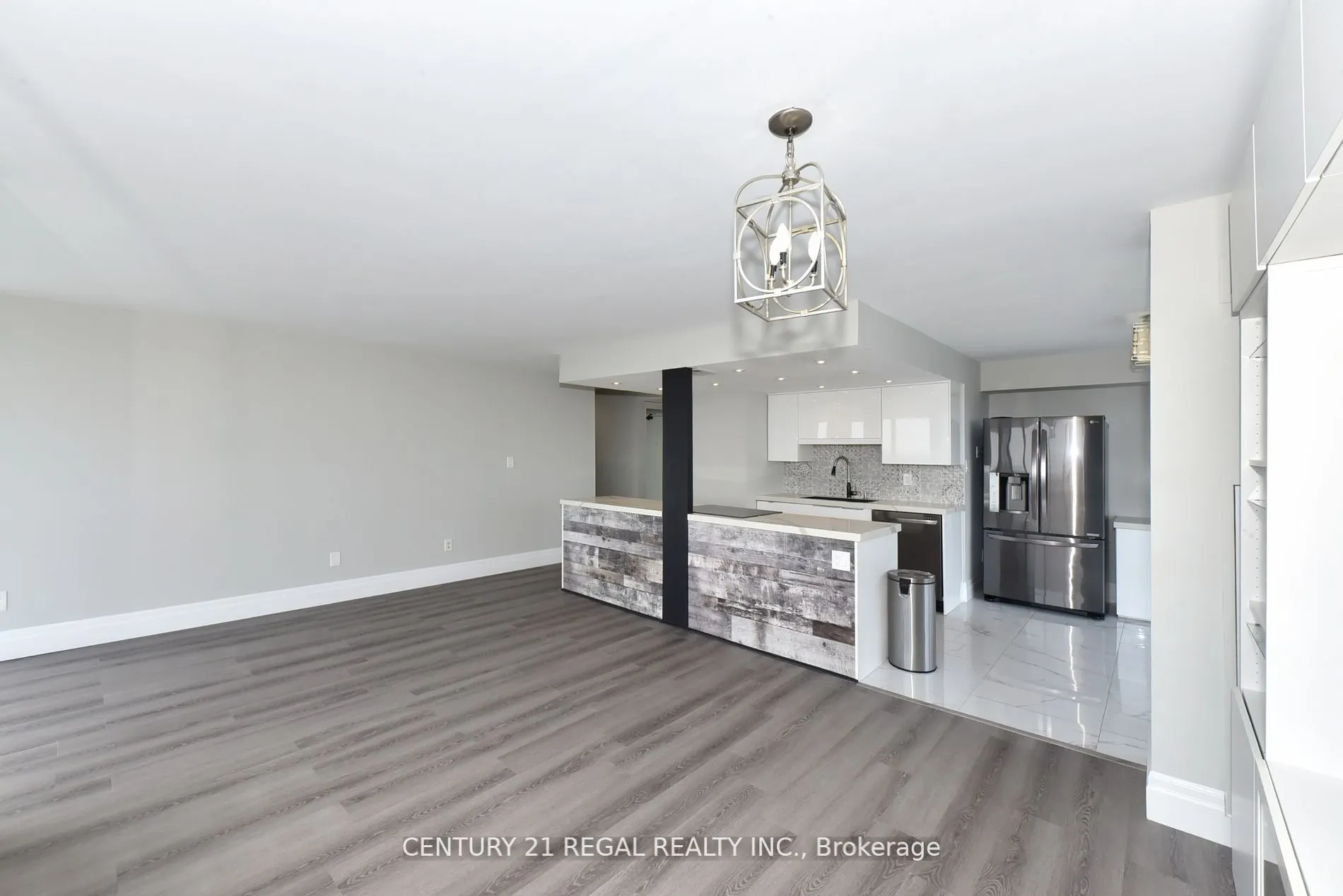 350 Webb Drive, #1612