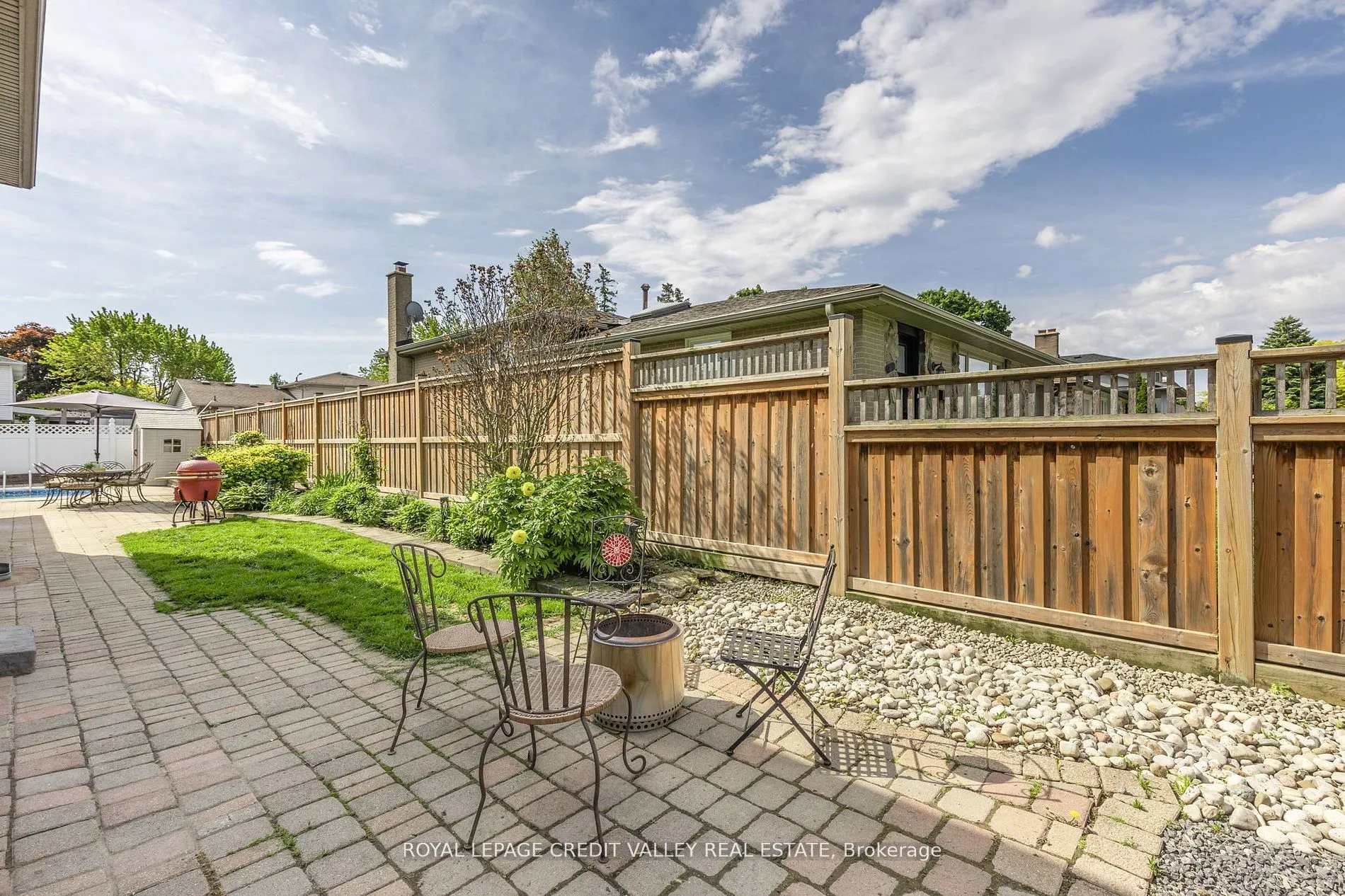 36 Lockton Crescent