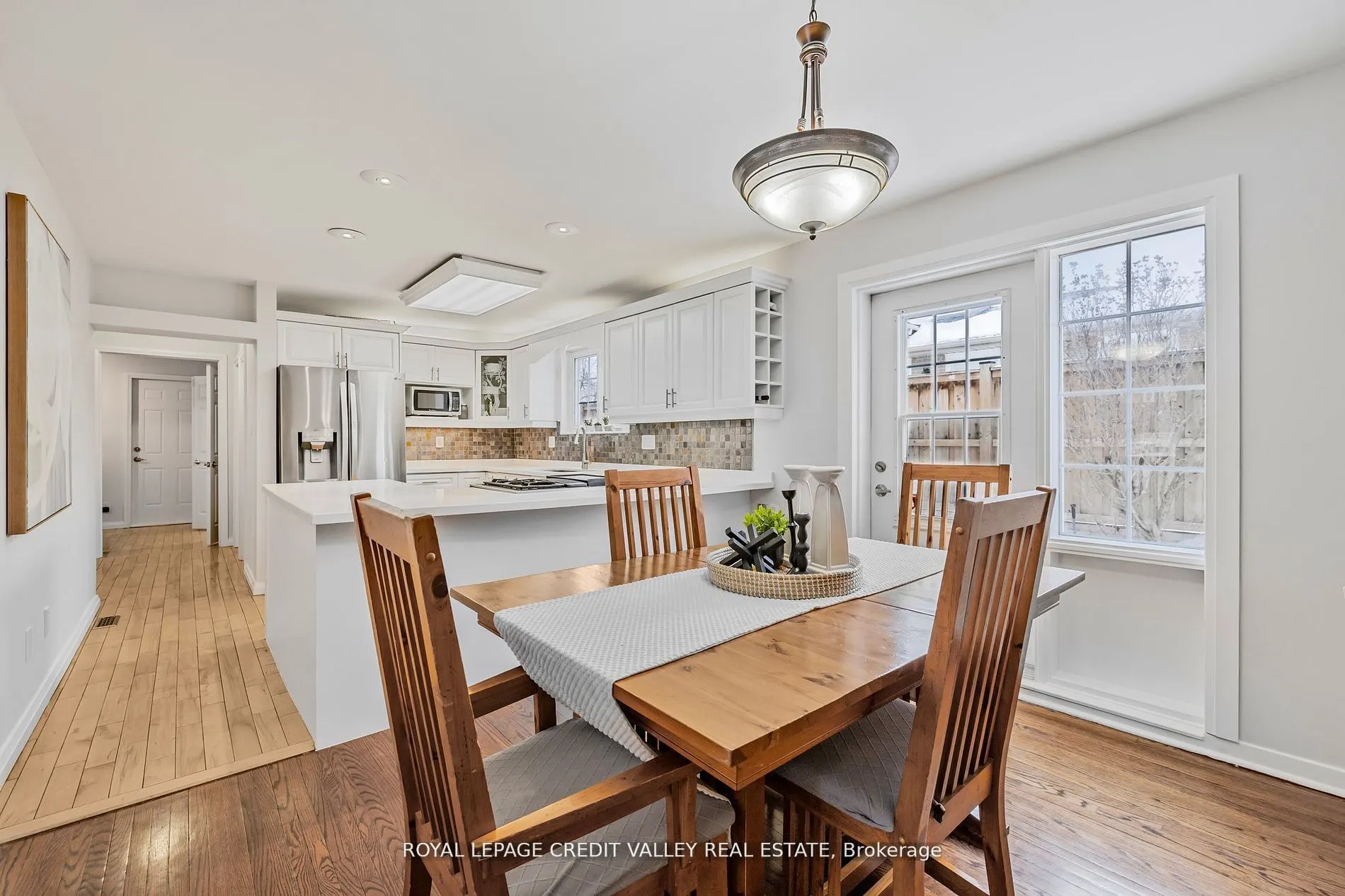 36 Lockton Crescent