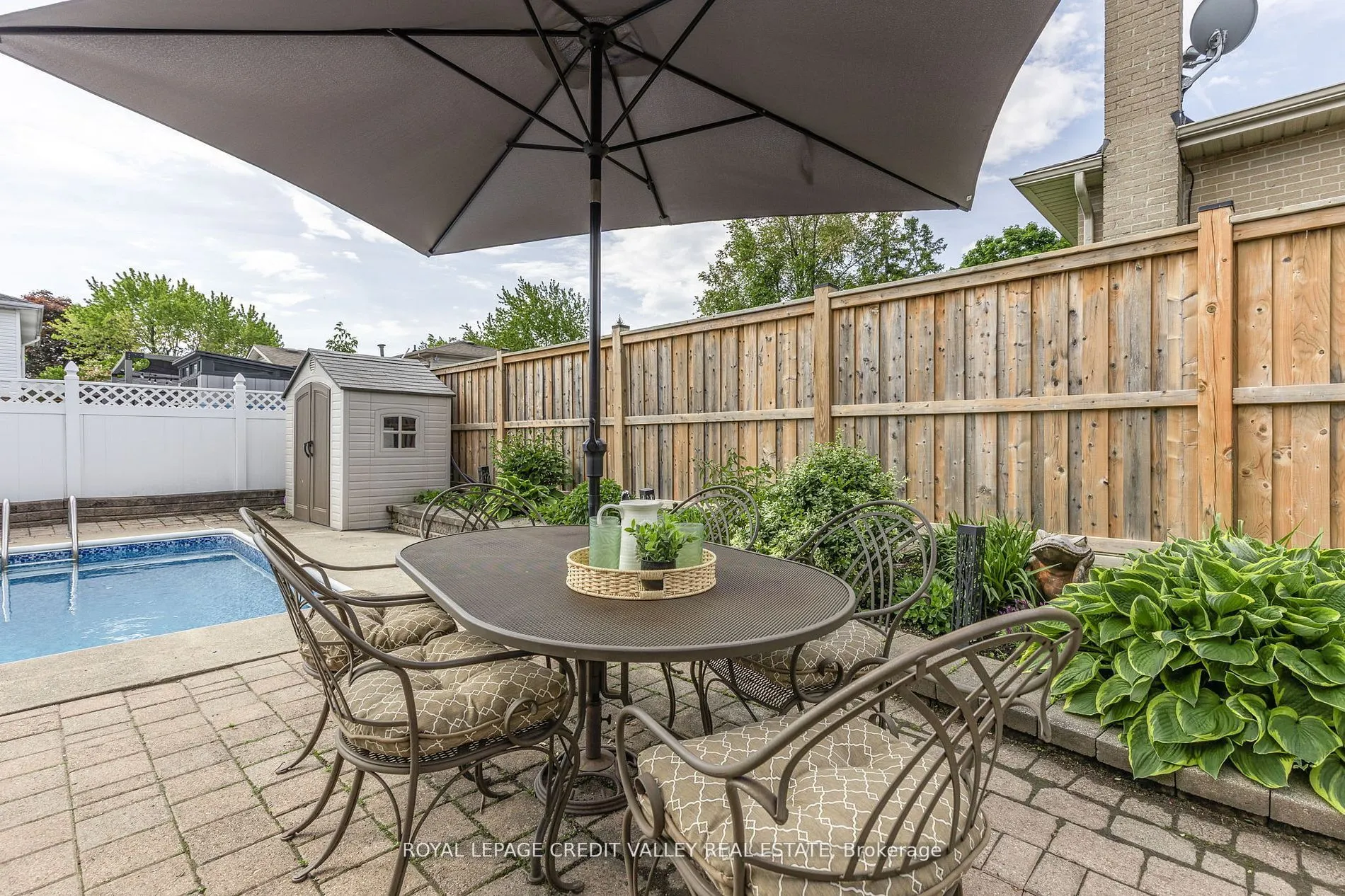 36 Lockton Crescent