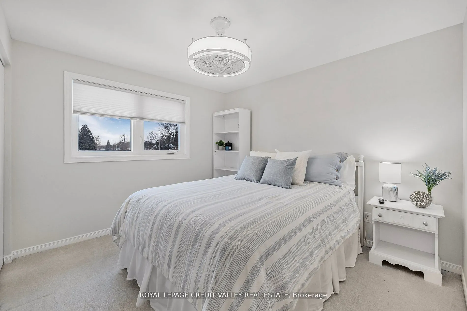 36 Lockton Crescent