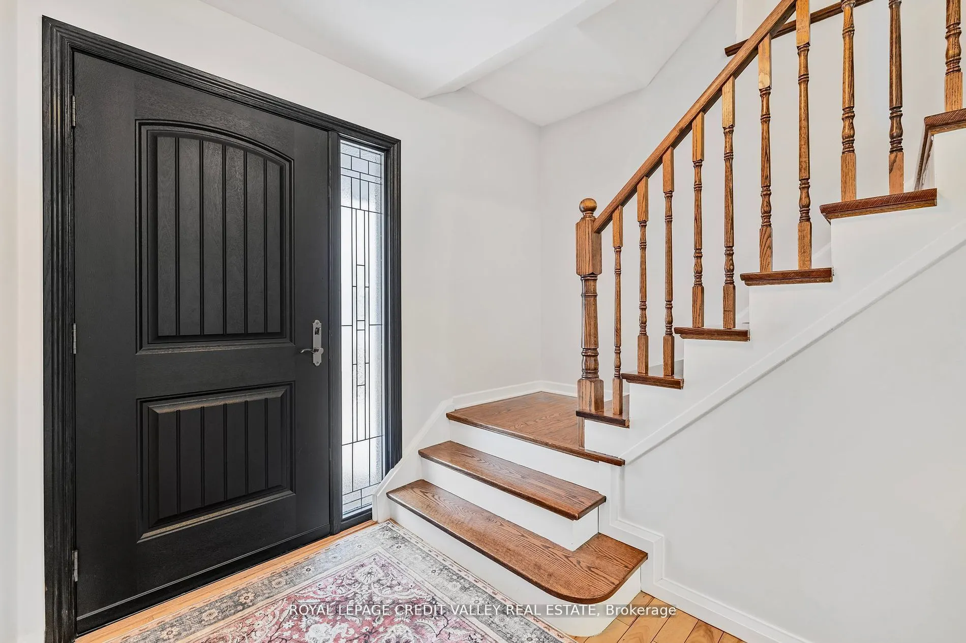 36 Lockton Crescent