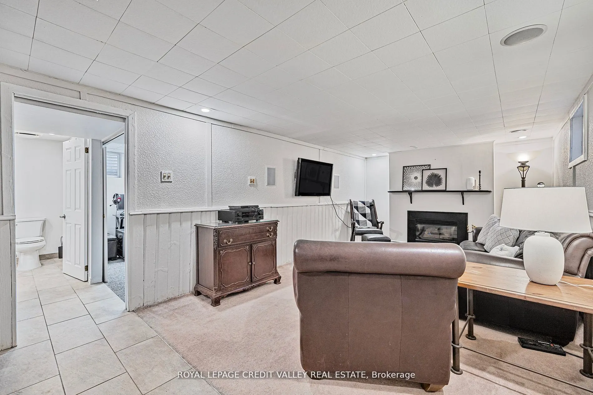 36 Lockton Crescent
