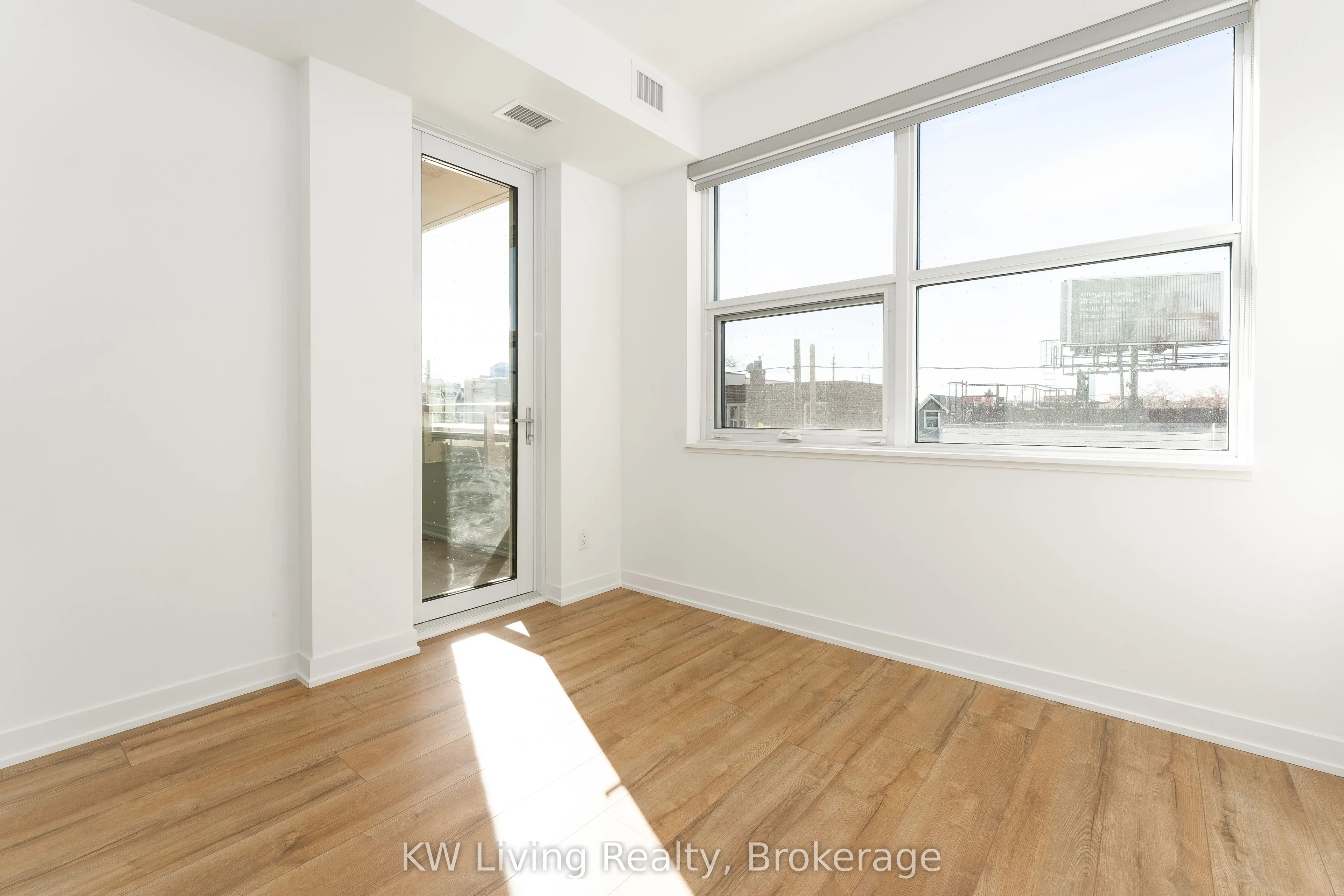 121 Ford Street, #109