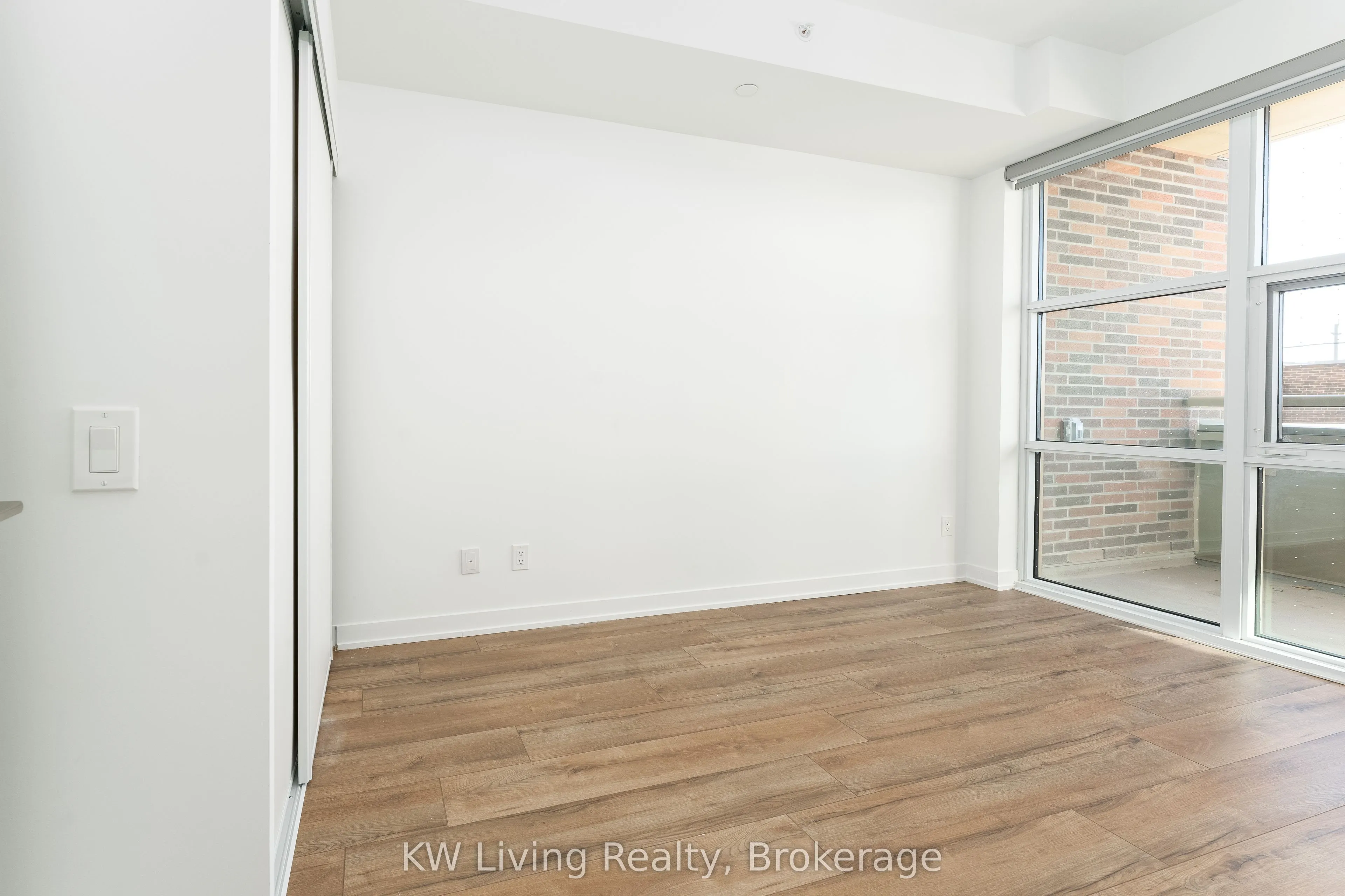 121 Ford Street, #109