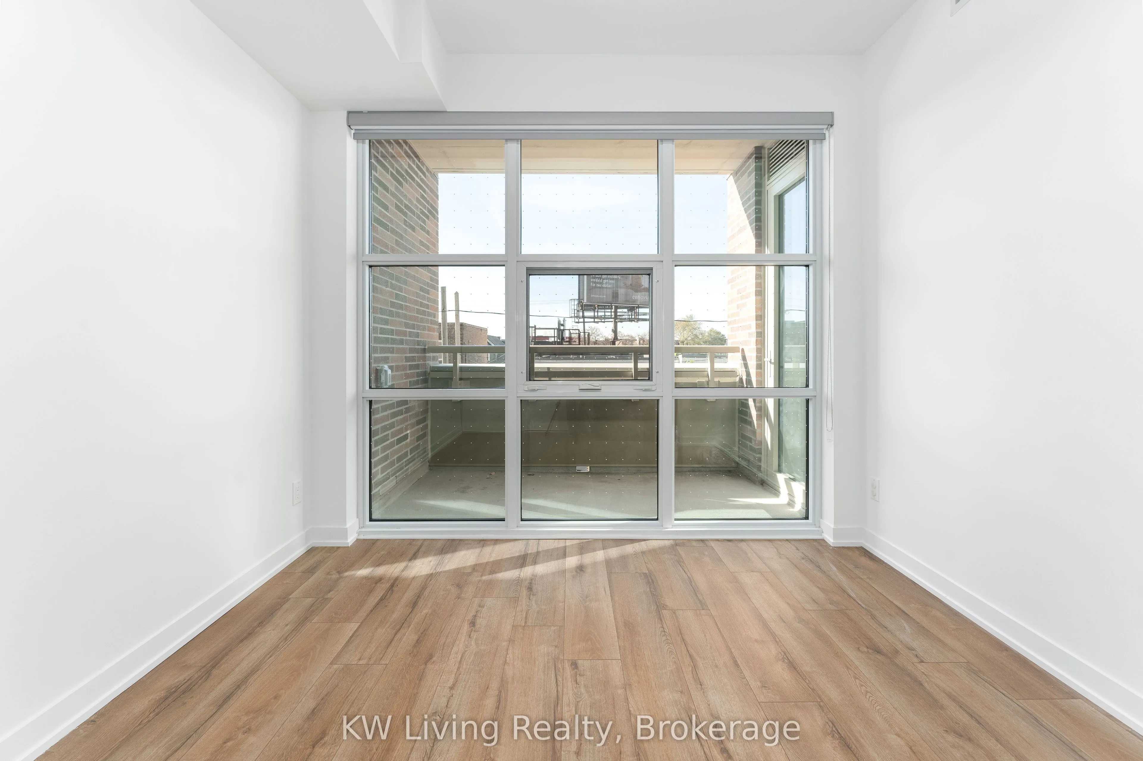 121 Ford Street, #109