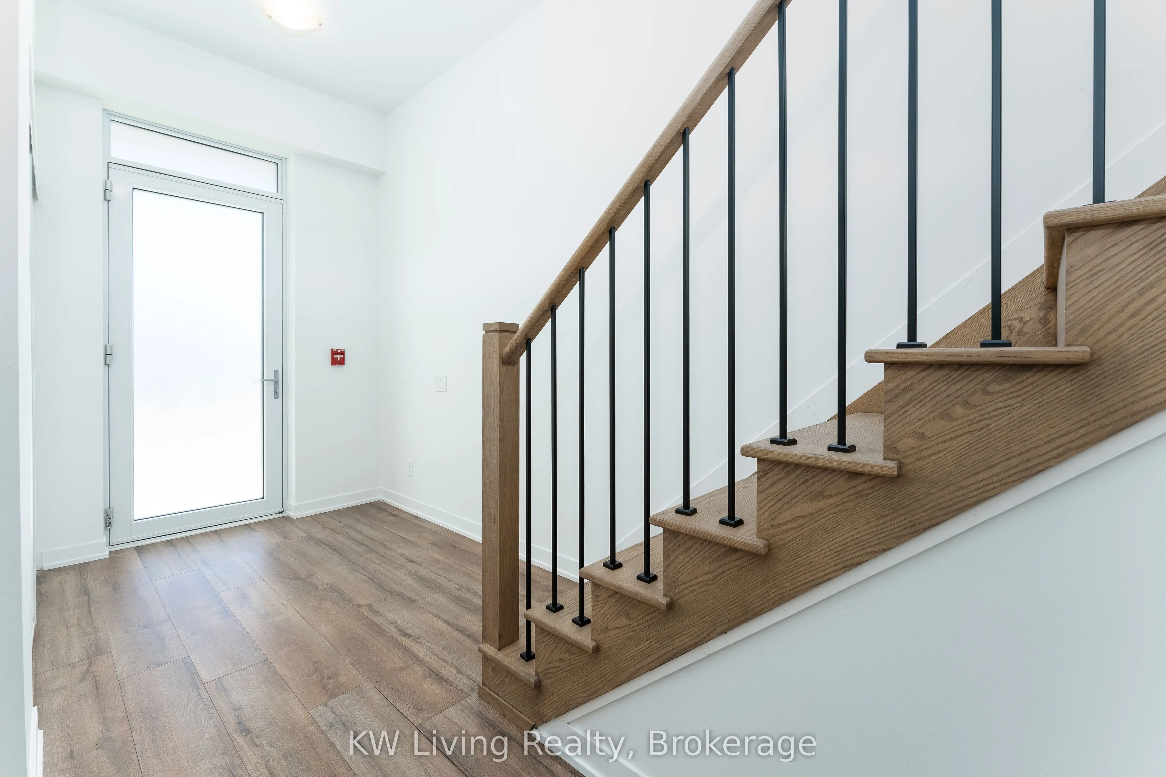 121 Ford Street, #109