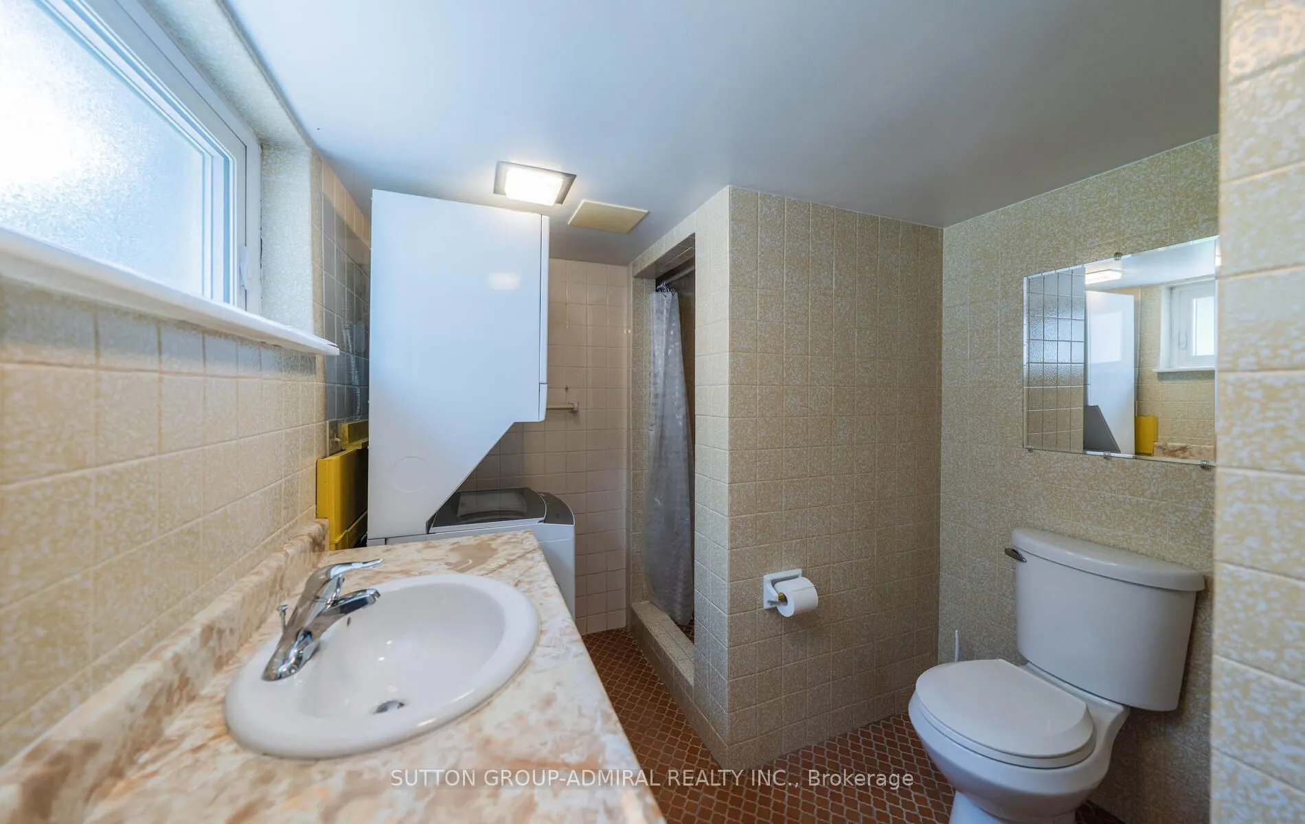 112 Strathnairn Avenue