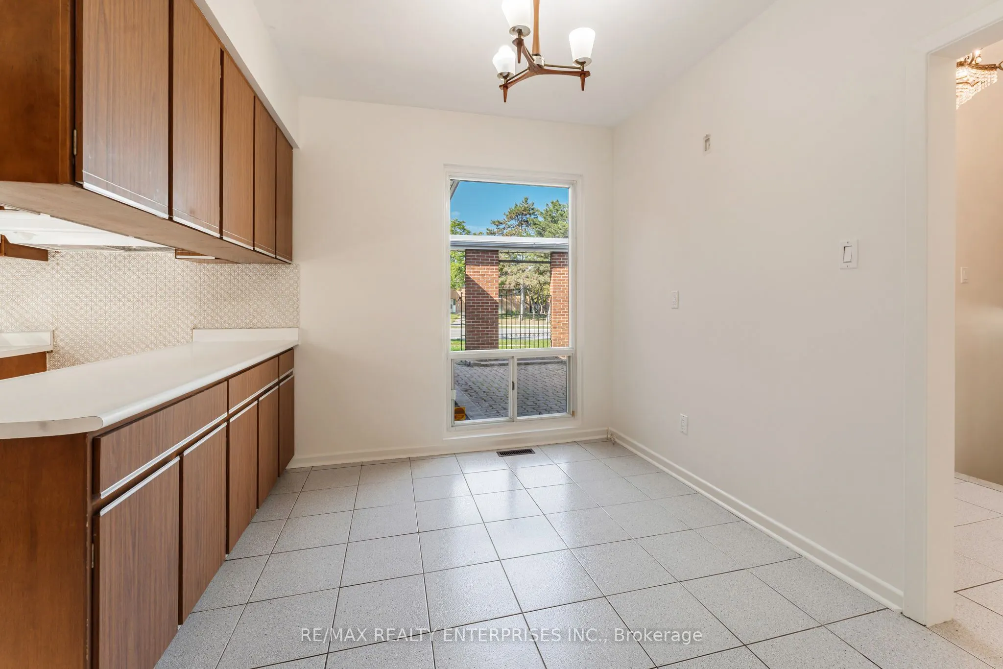 85 John Garland Boulevard
