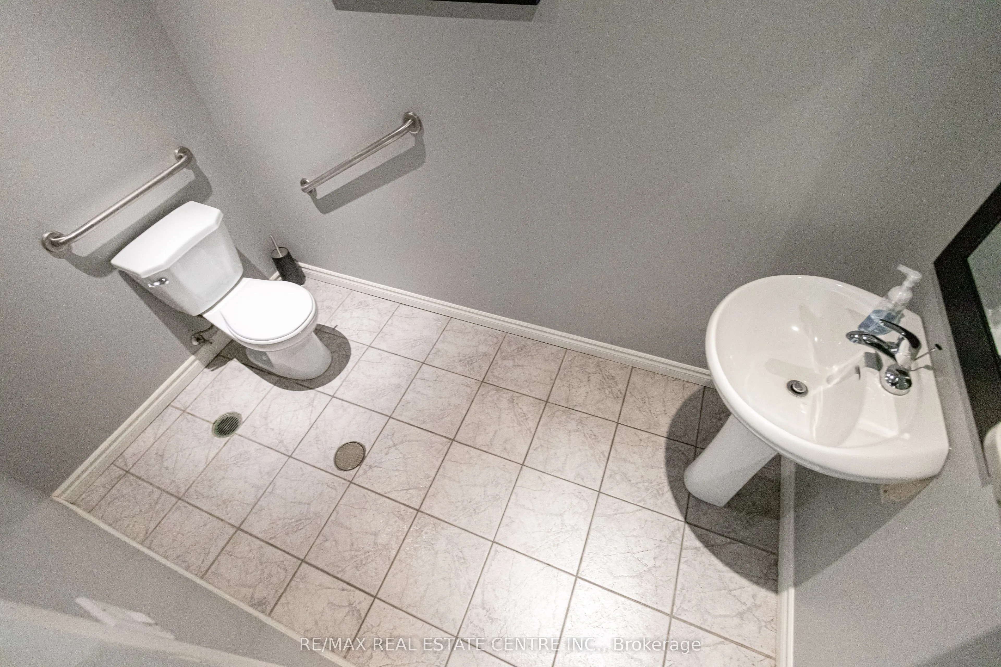 259 Traders Boulevard E, #10