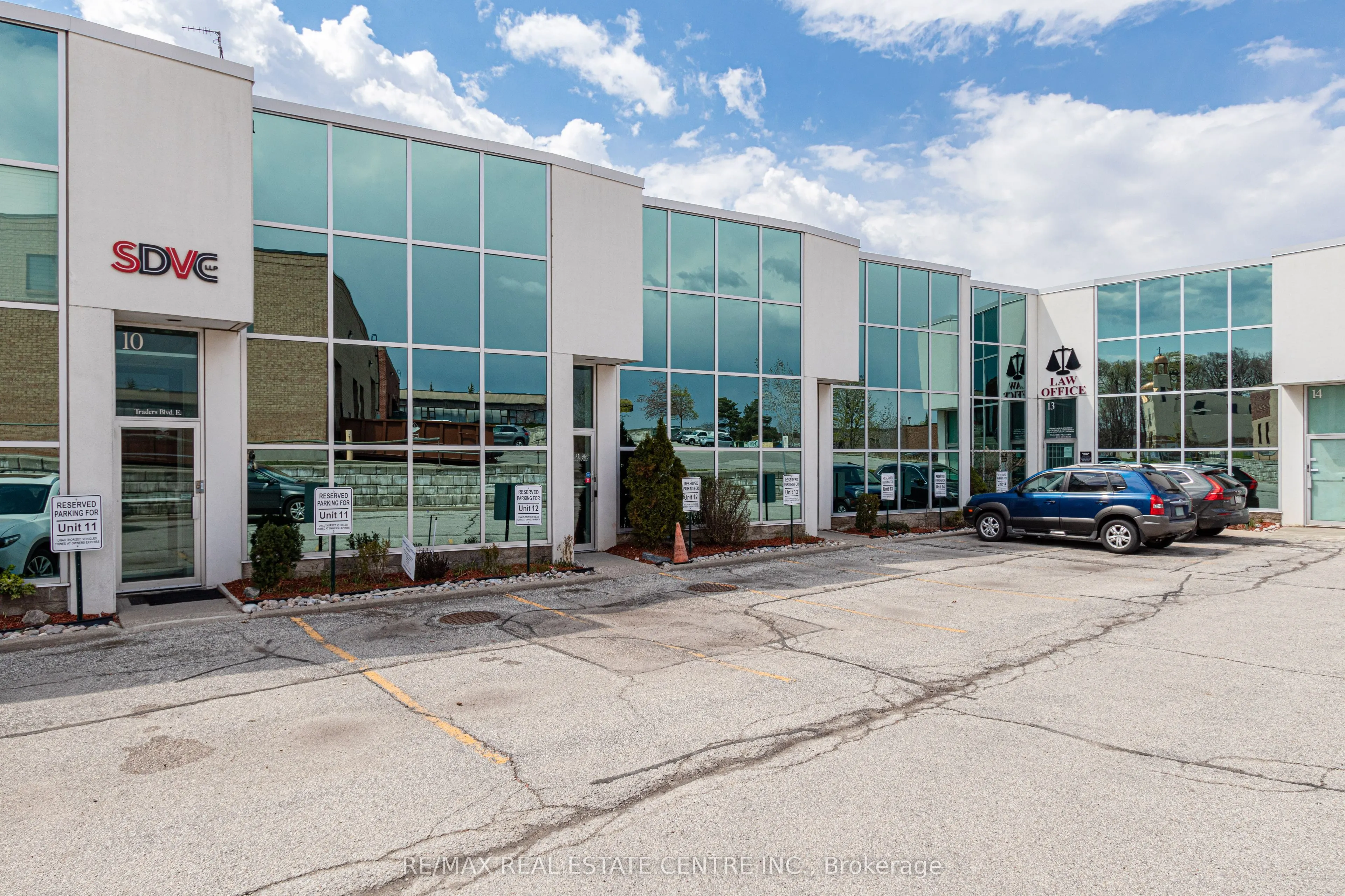 259 Traders Boulevard E, #10