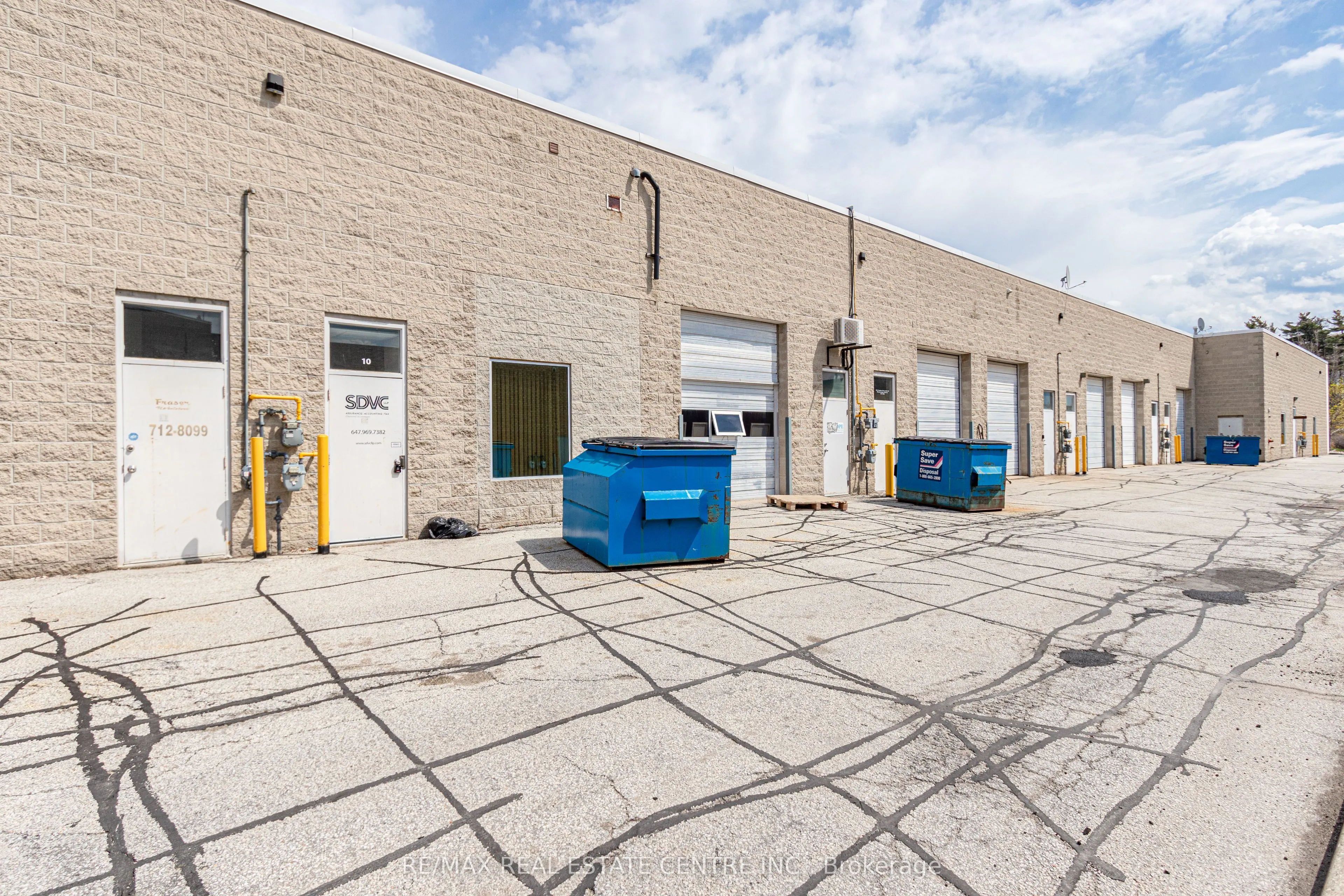 259 Traders Boulevard E, #10