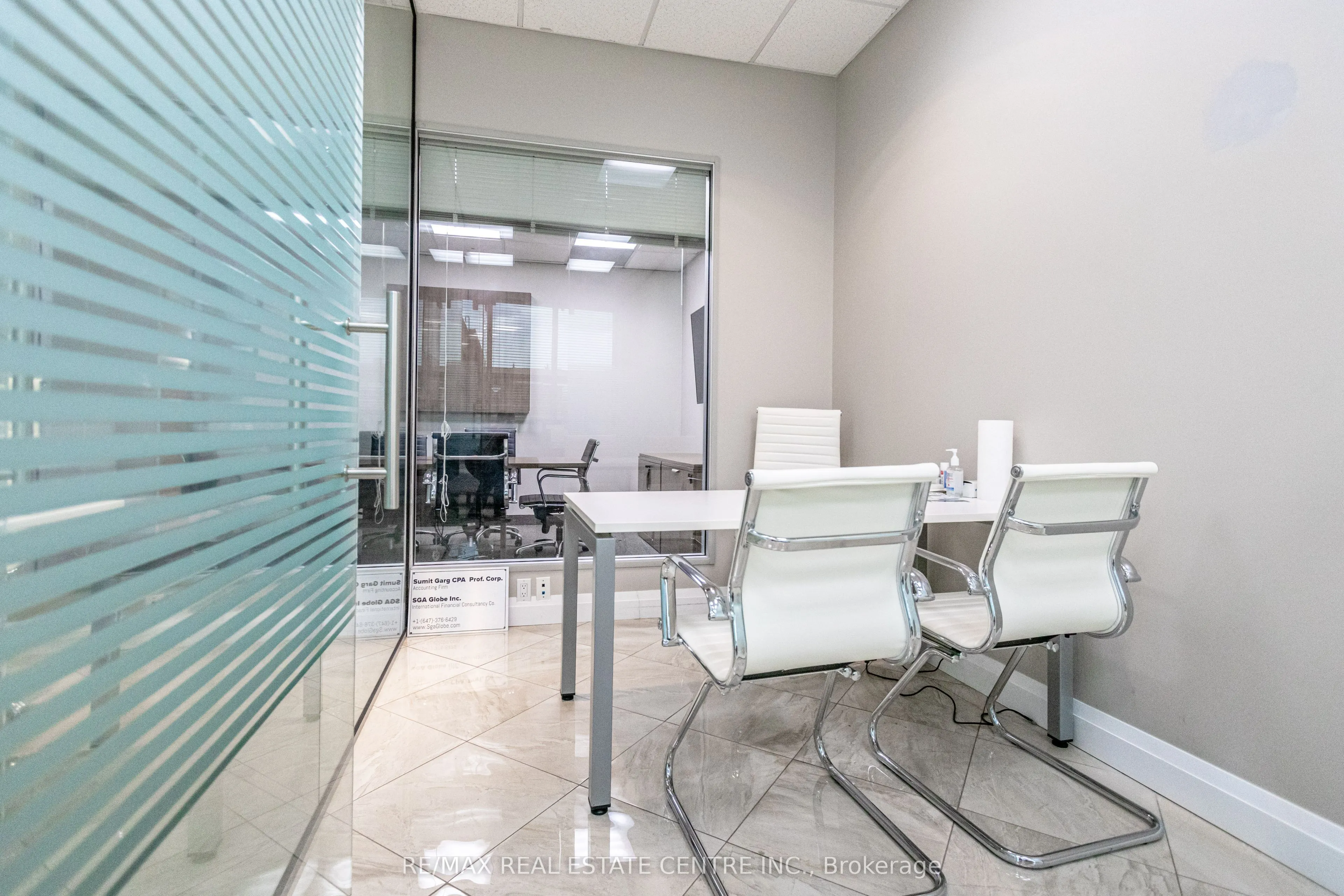 259 Traders Boulevard E, #10