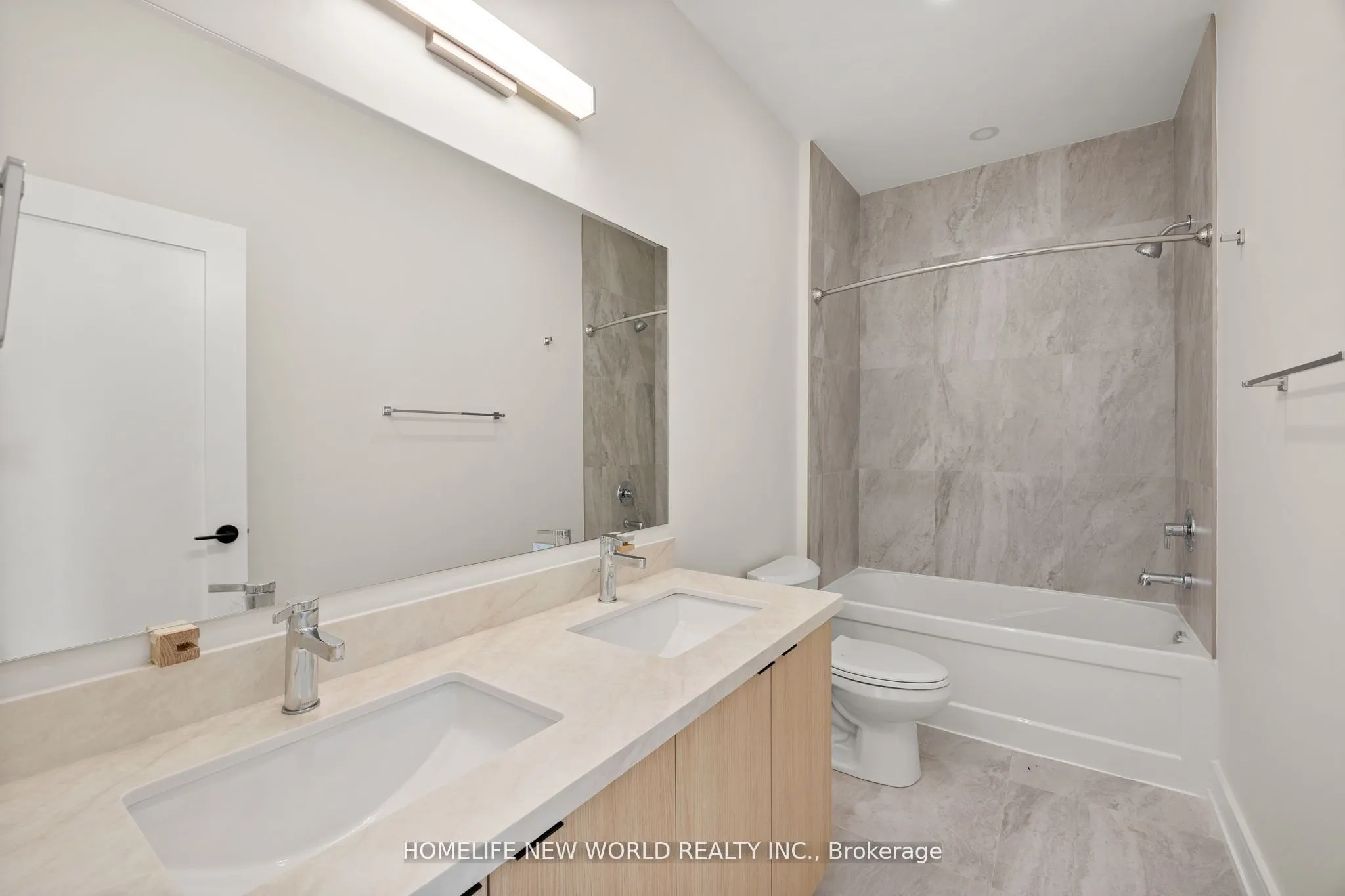 6  - 43 Batavia Avenue, #Lease