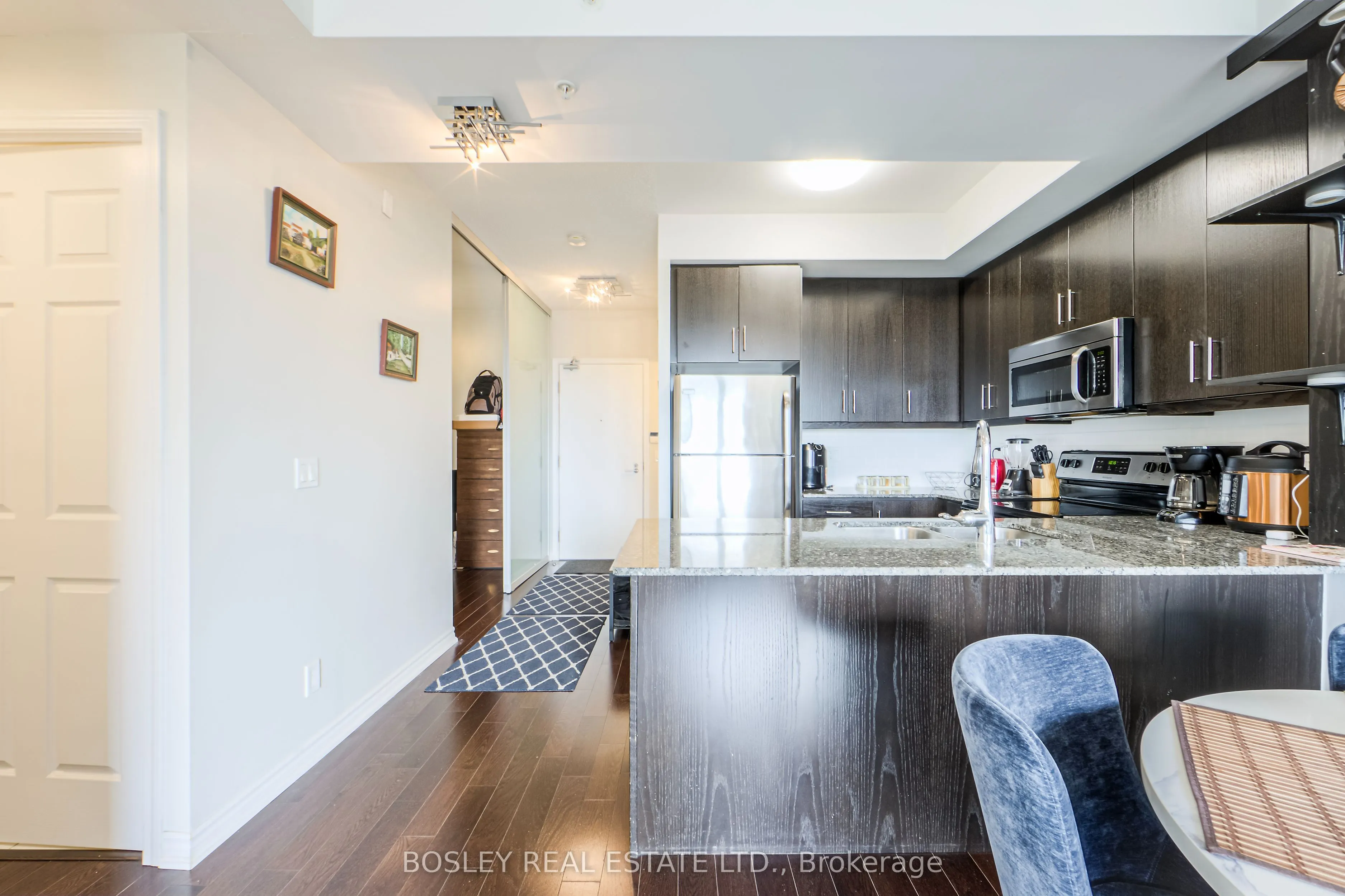 15 James Finlay Way, #630