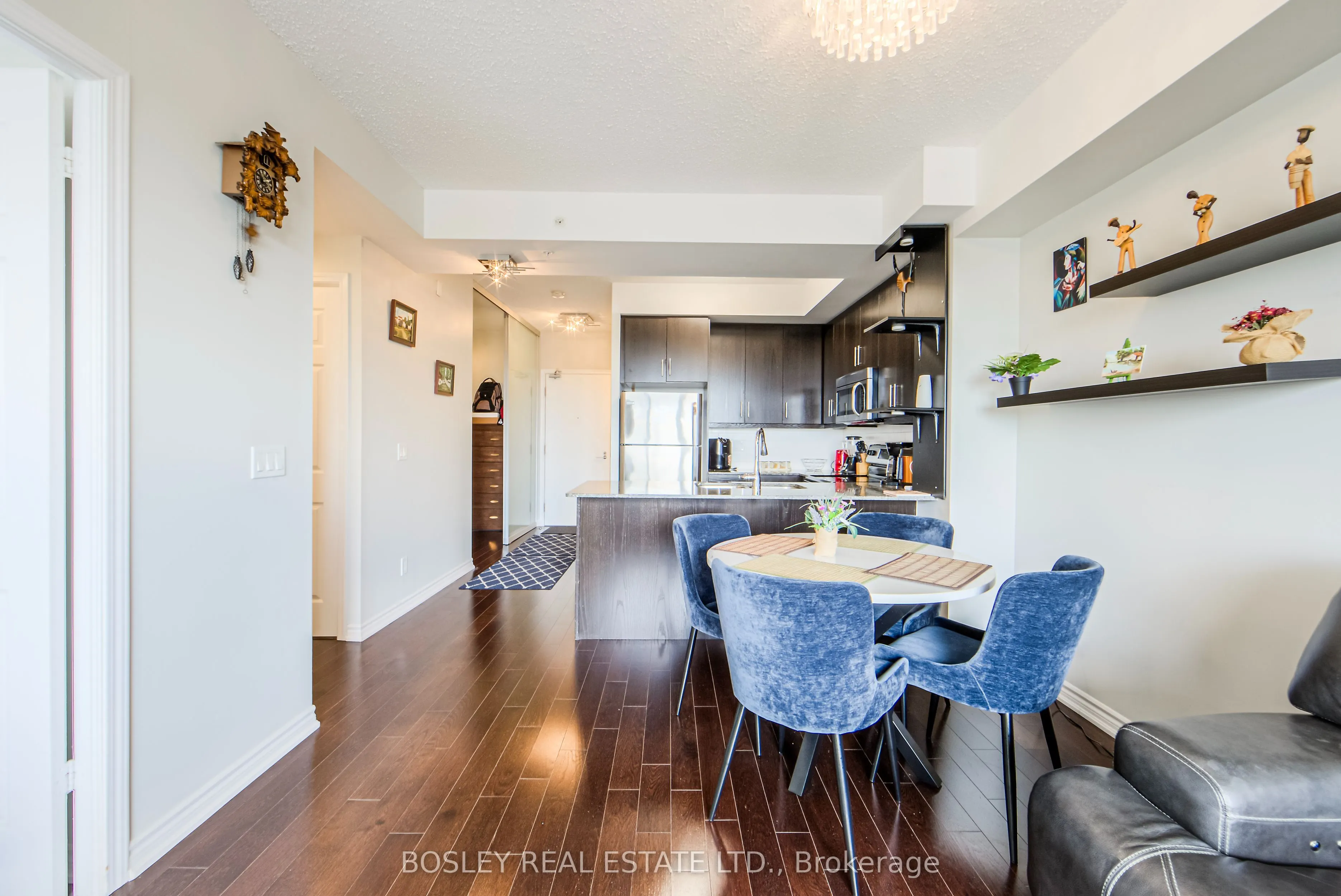 15 James Finlay Way, #630