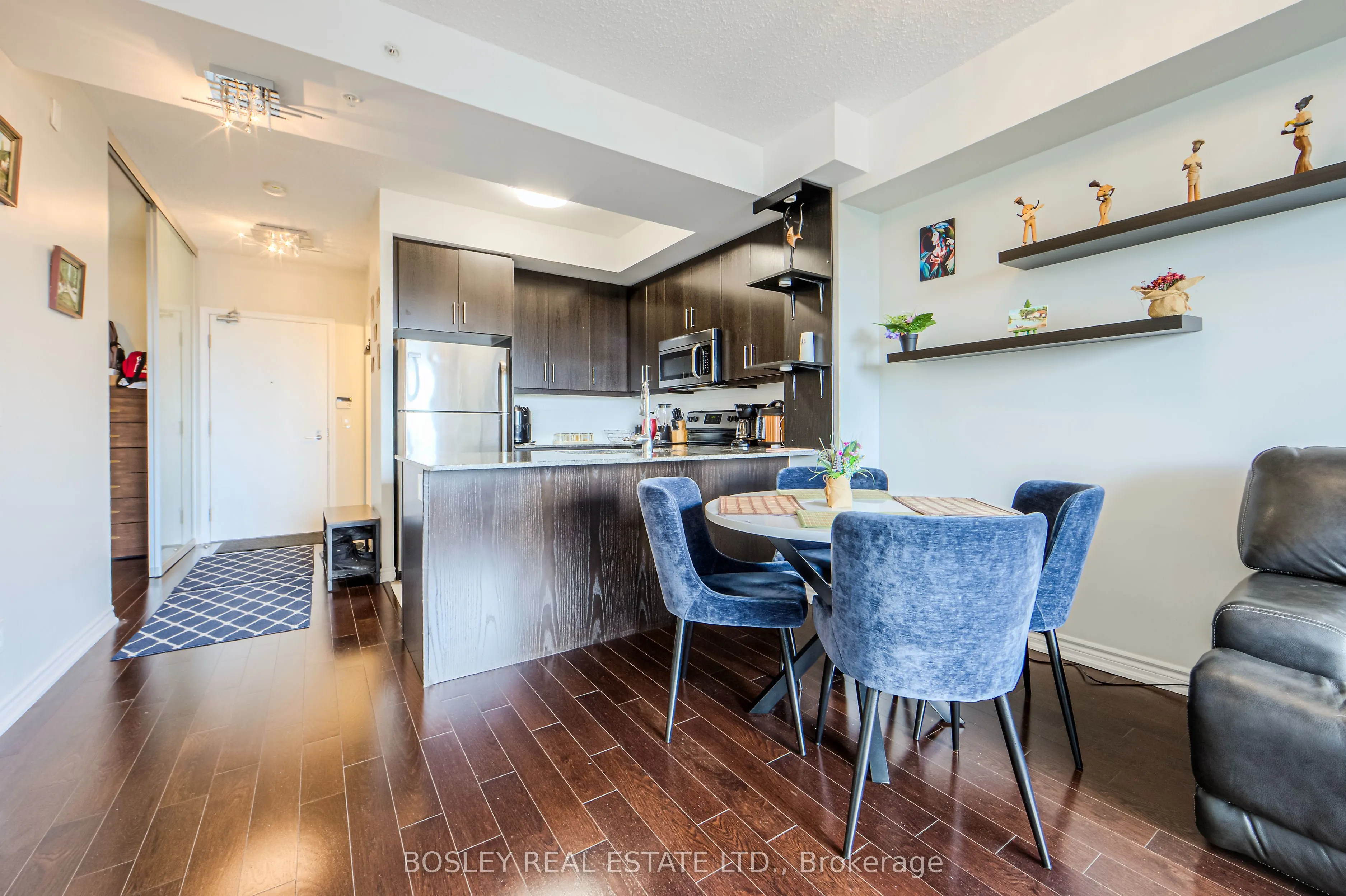 15 James Finlay Way, #630