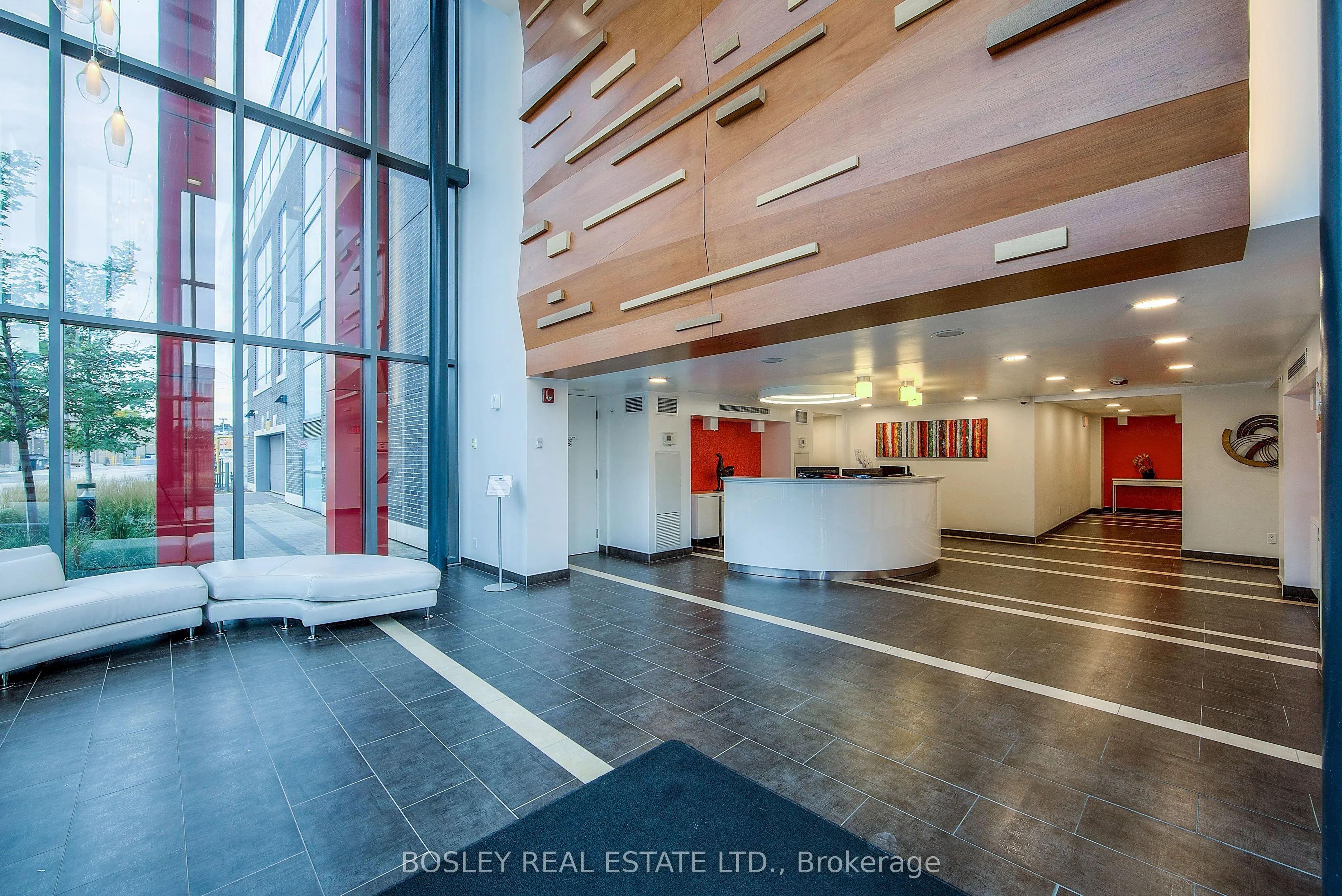 15 James Finlay Way, #630
