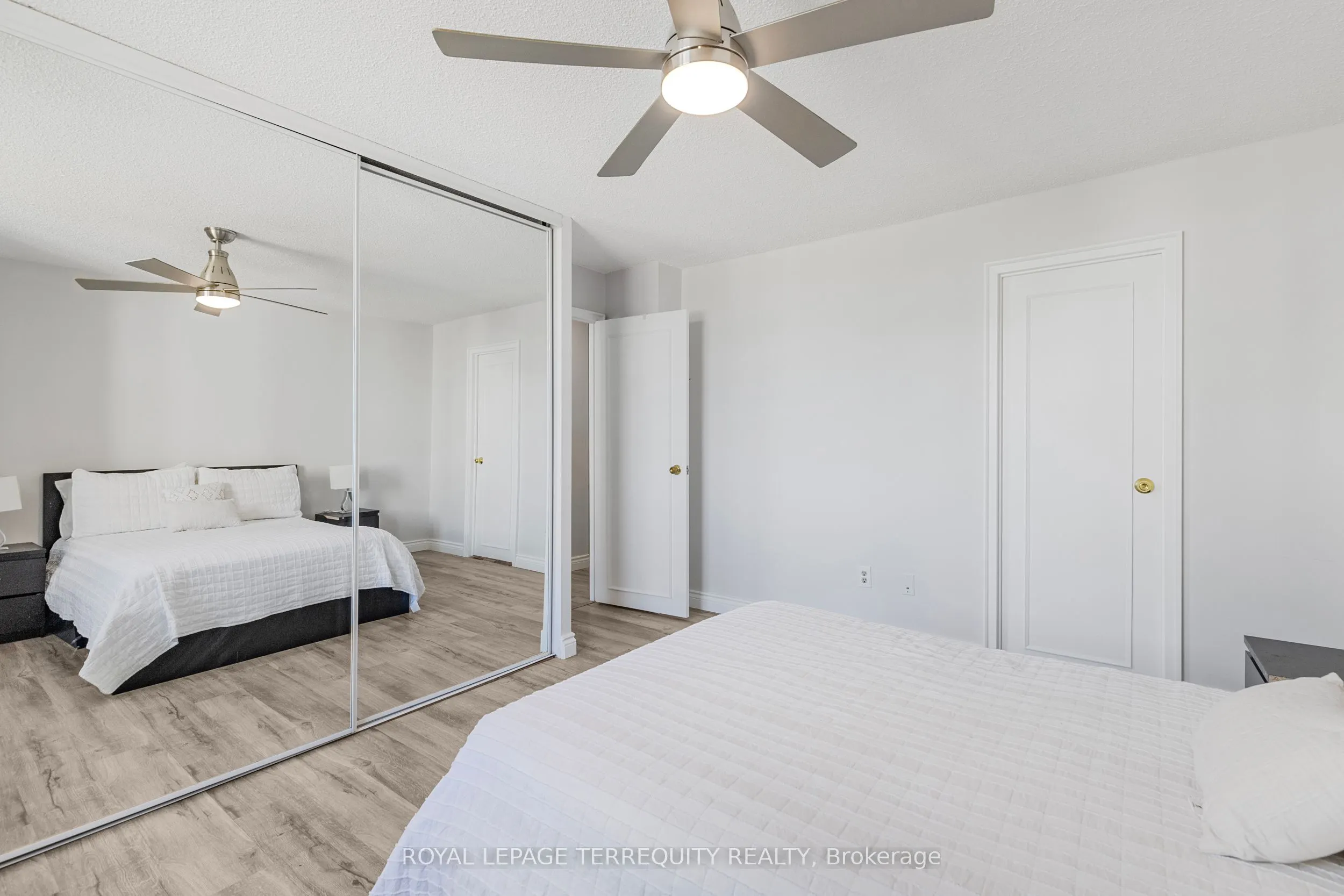 2556 Argyle Road, #601