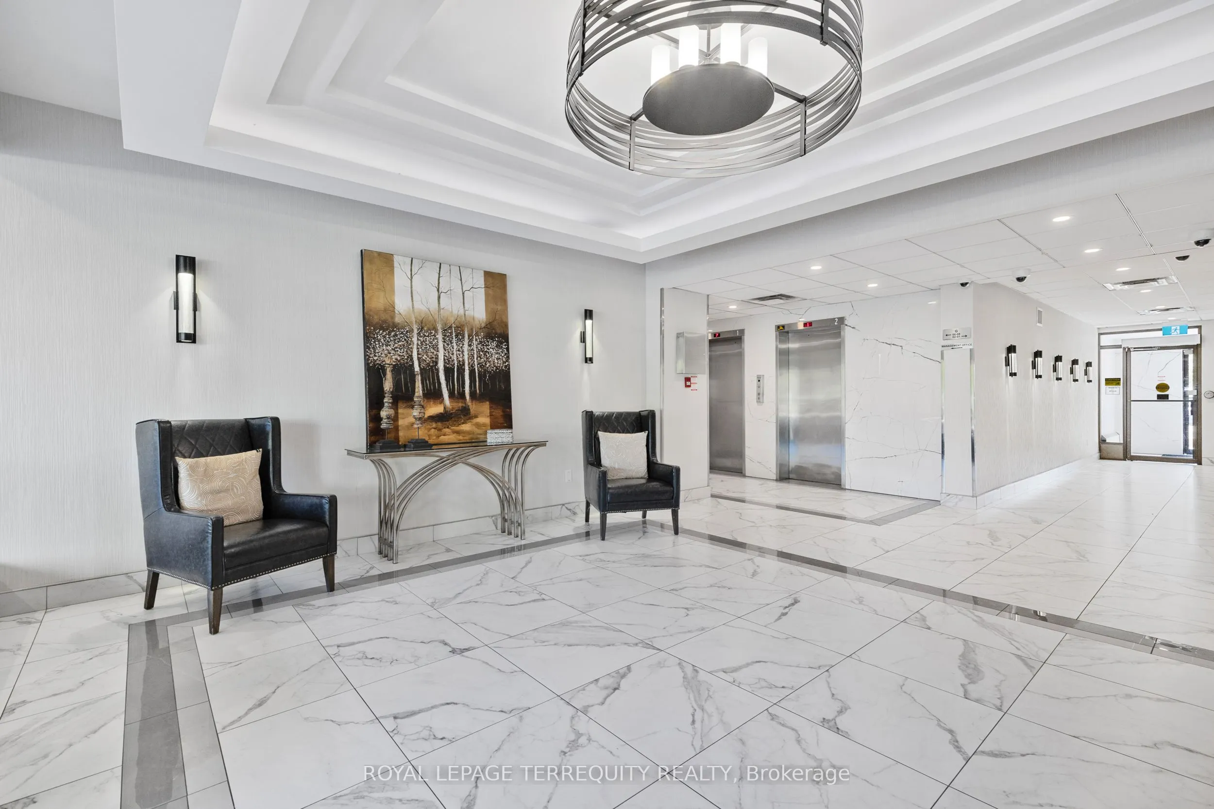 2556 Argyle Road, #601
