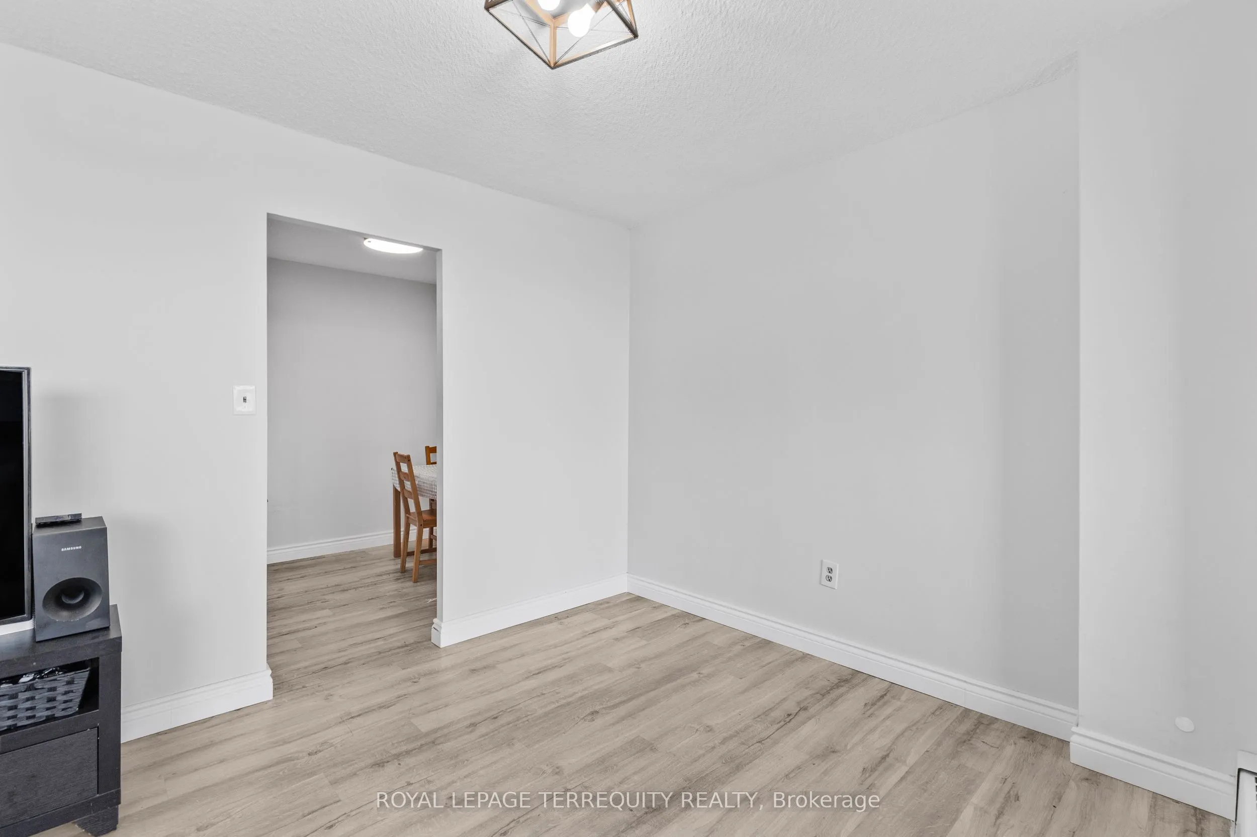 2556 Argyle Road, #601