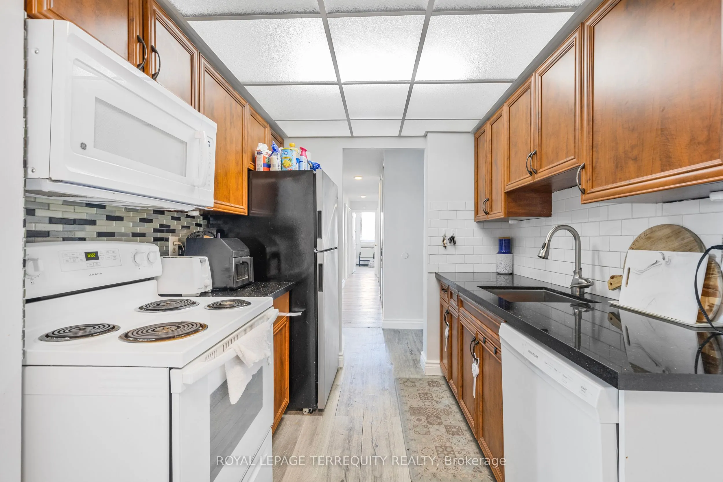 2556 Argyle Road, #601