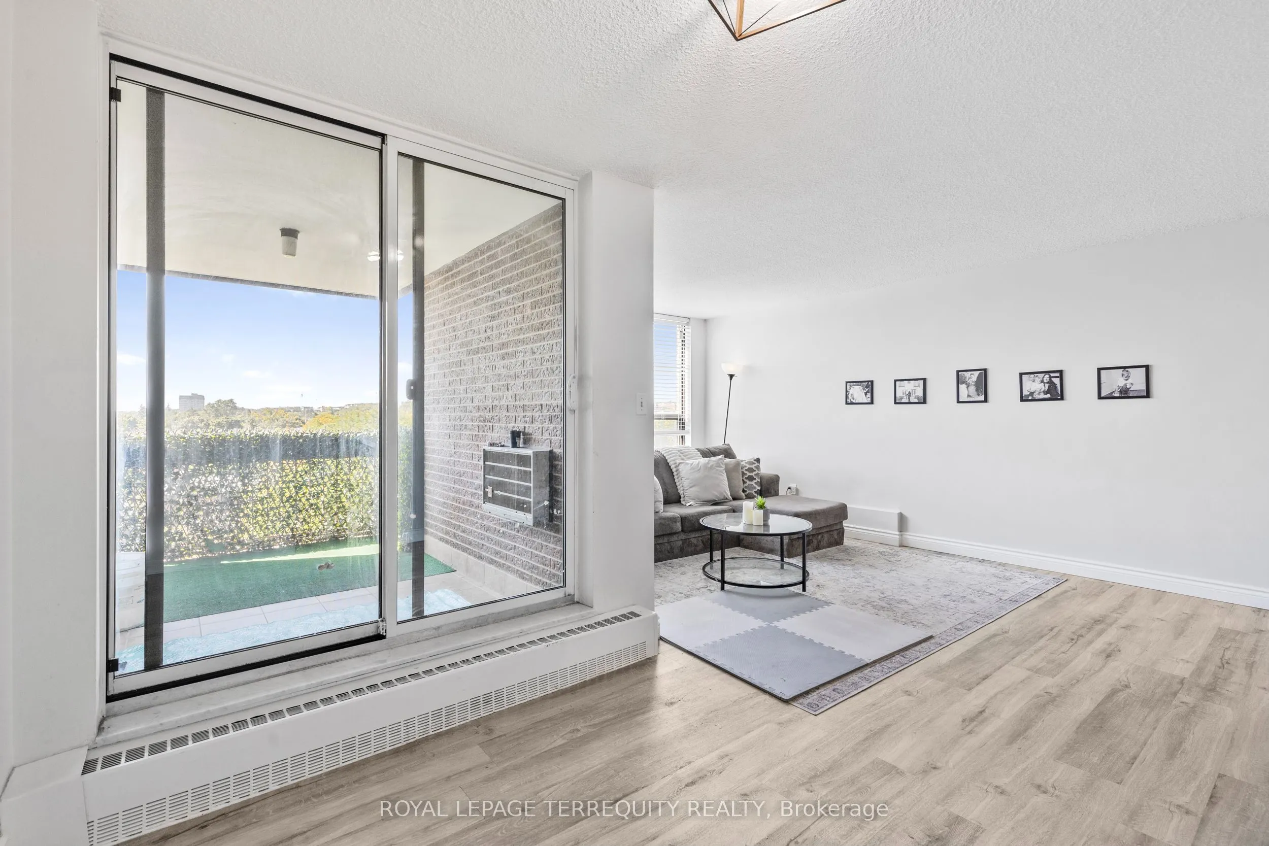 2556 Argyle Road, #601