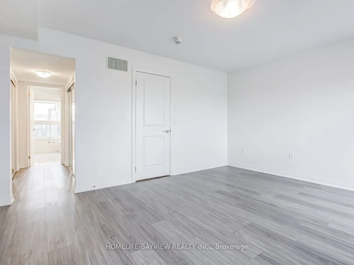 229 Downsview Park Boulevard