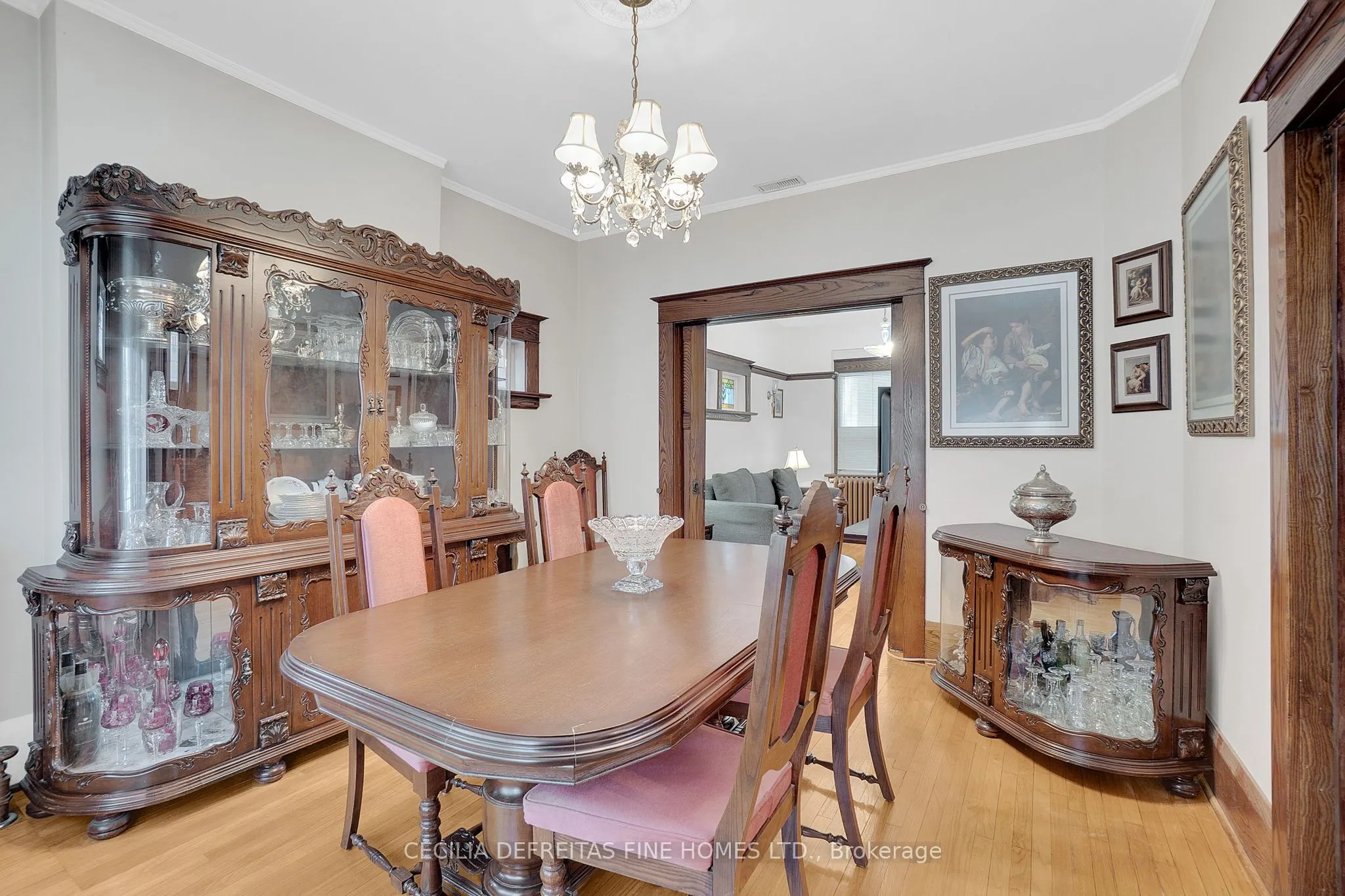 48 Westmount Avenue