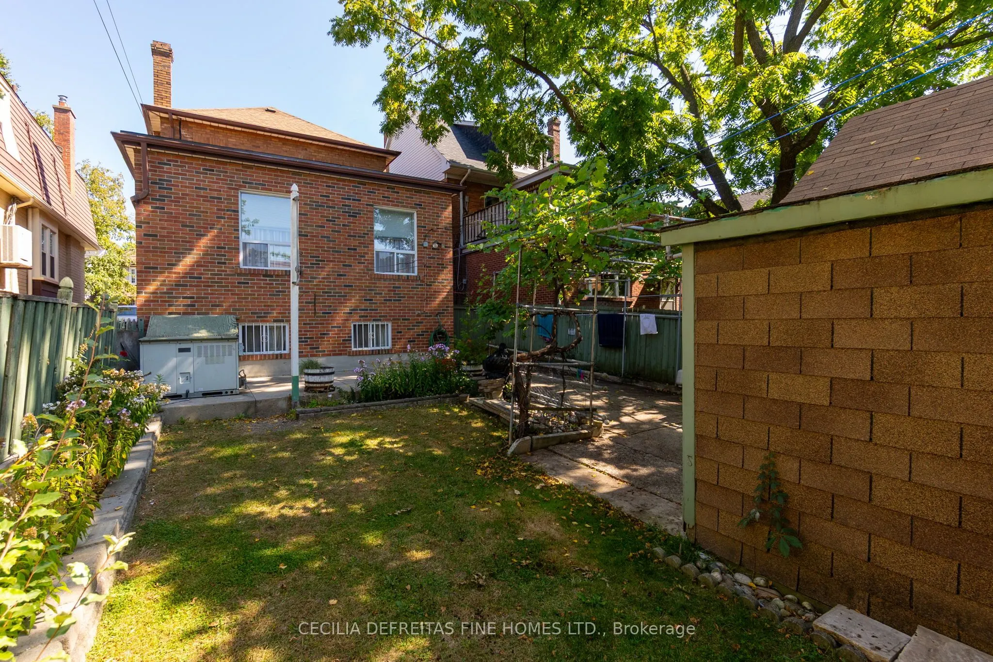 48 Westmount Avenue