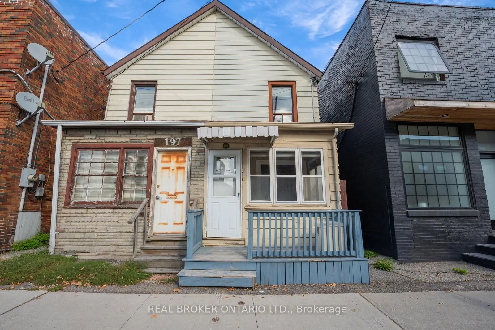 195 Islington Avenue