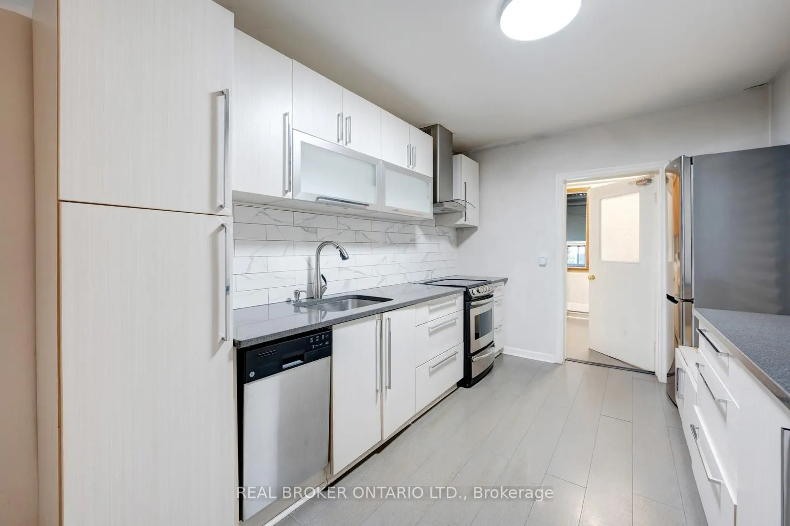 195 Islington Avenue