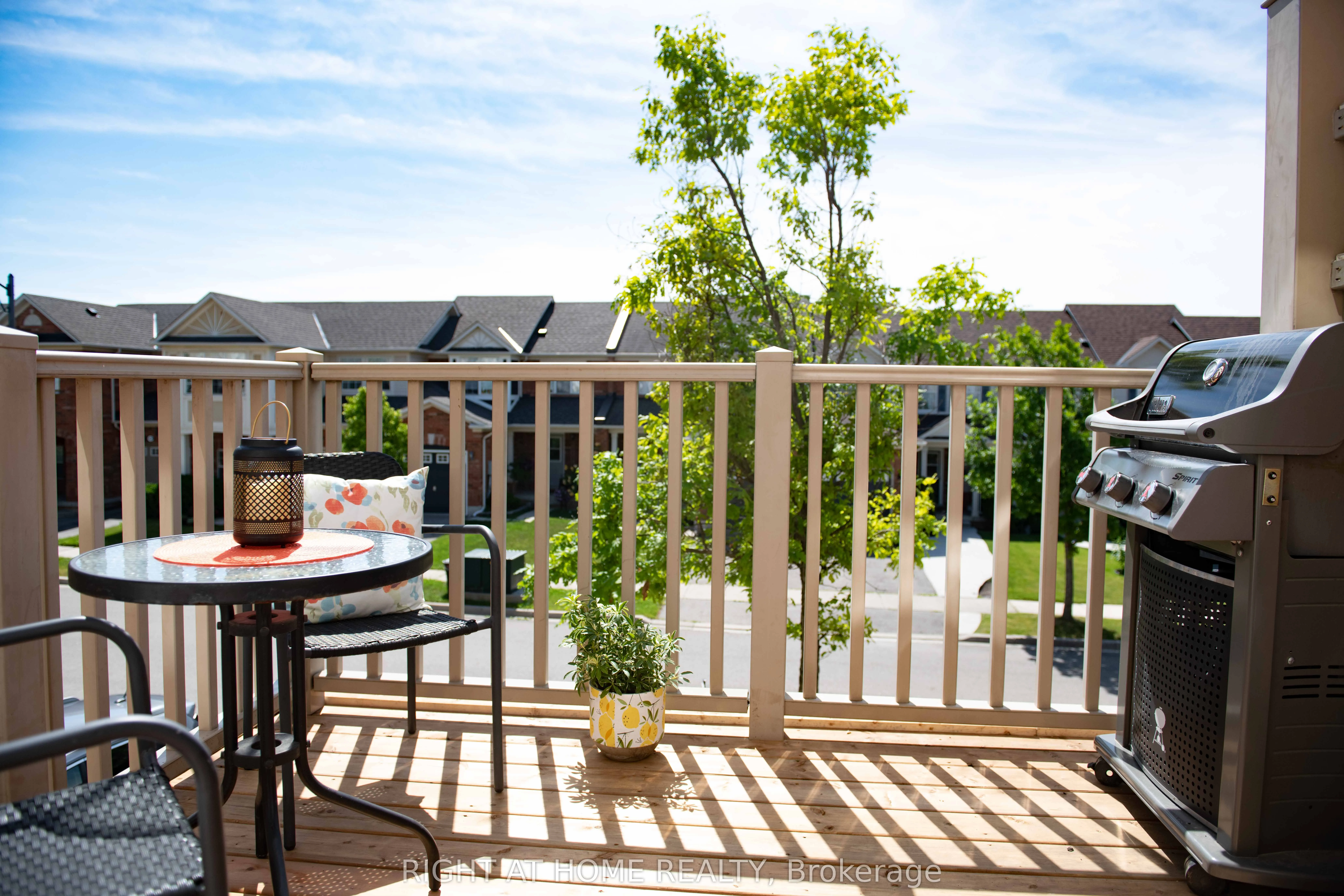 1159 Mcdowell Crescent