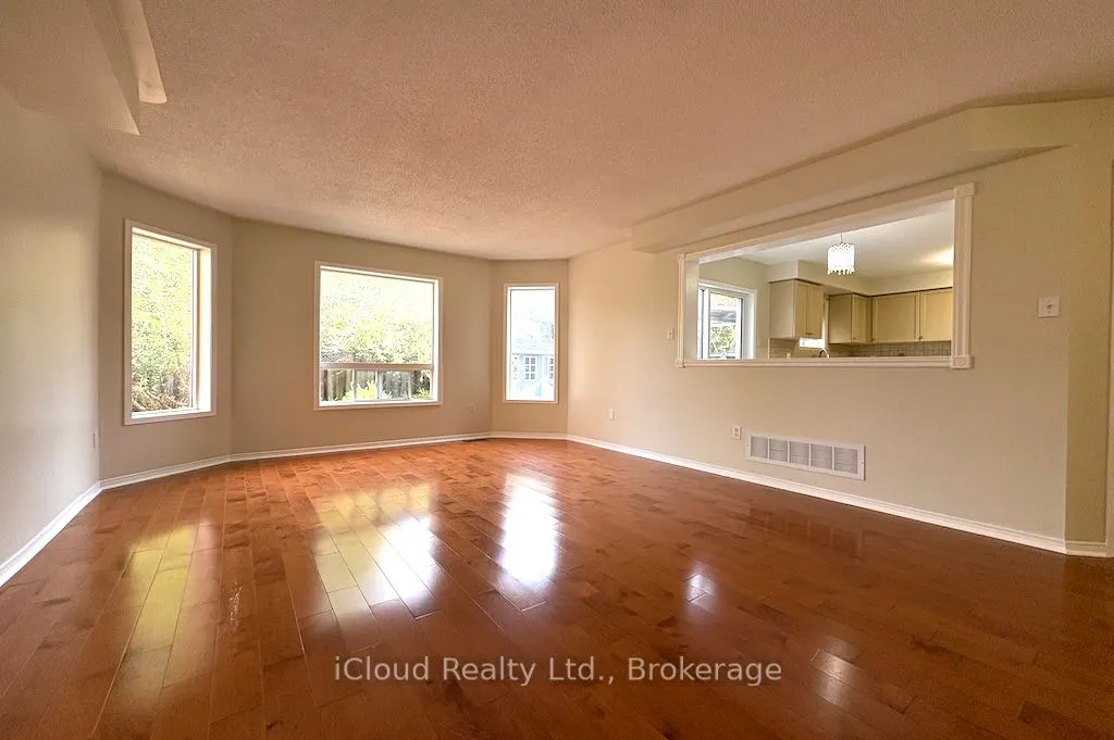 1220 Knight Trail