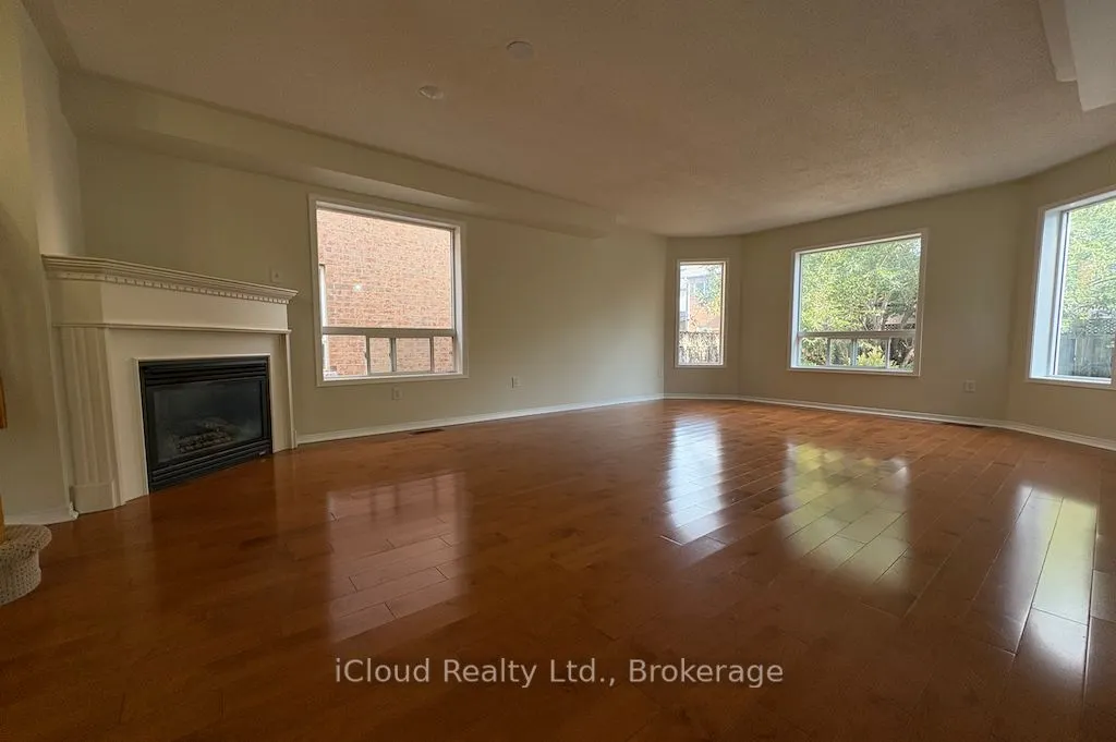 1220 Knight Trail