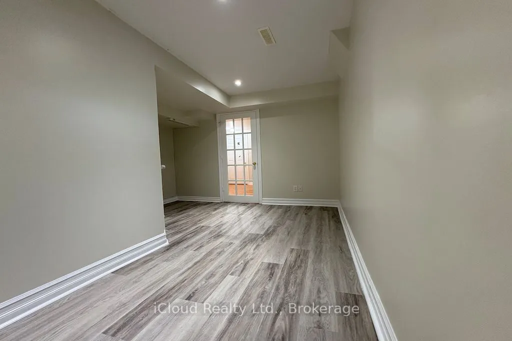 1220 Knight Trail