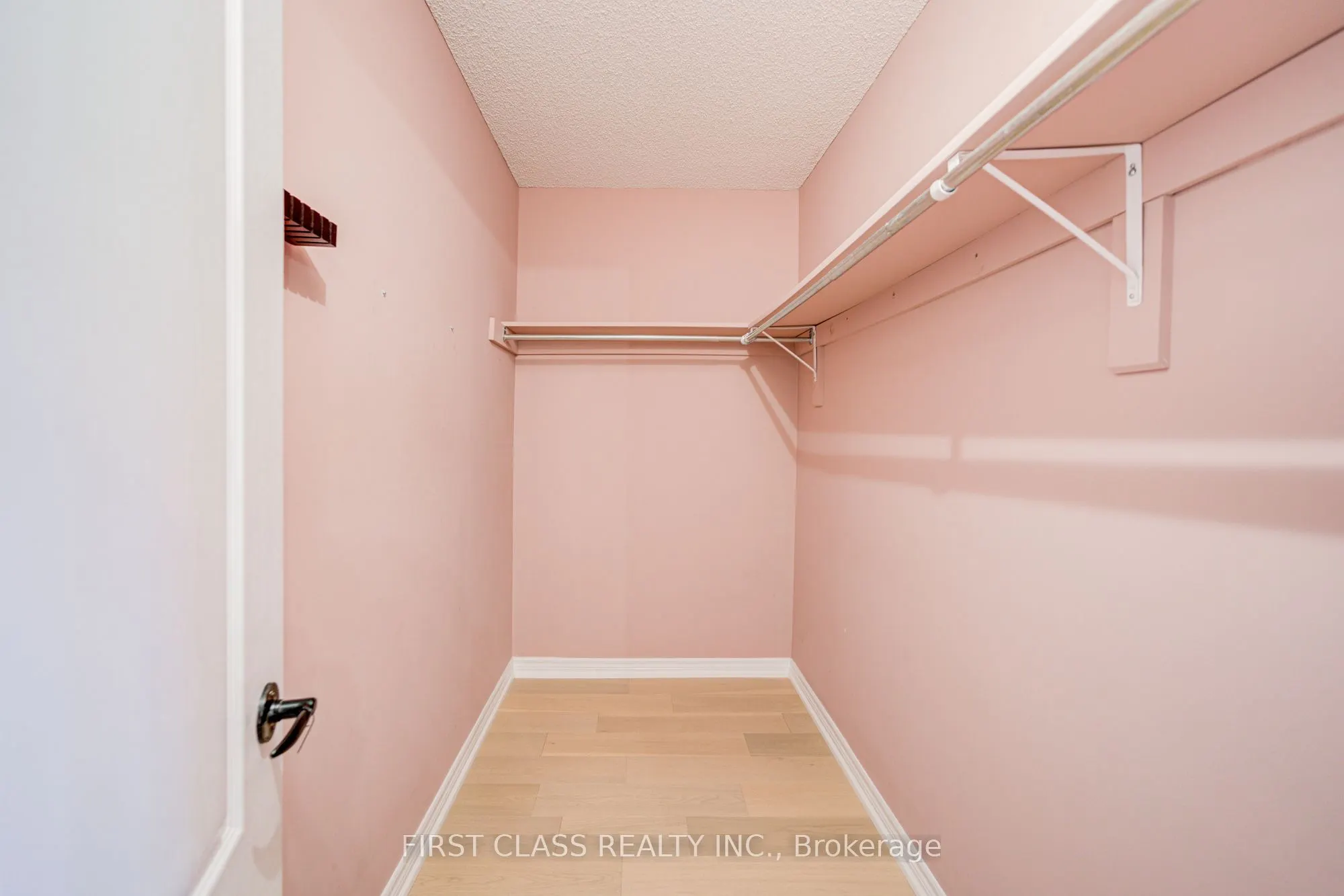 2665 Thomas Street, #59