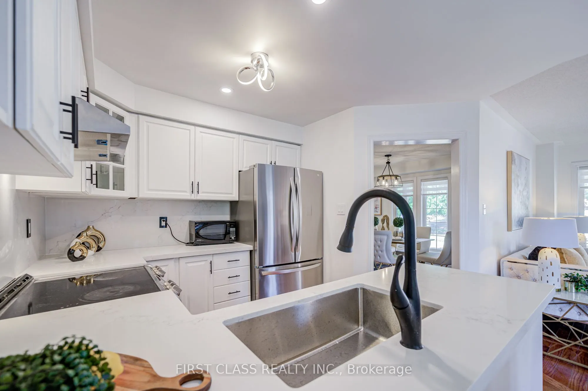 2665 Thomas Street, #59