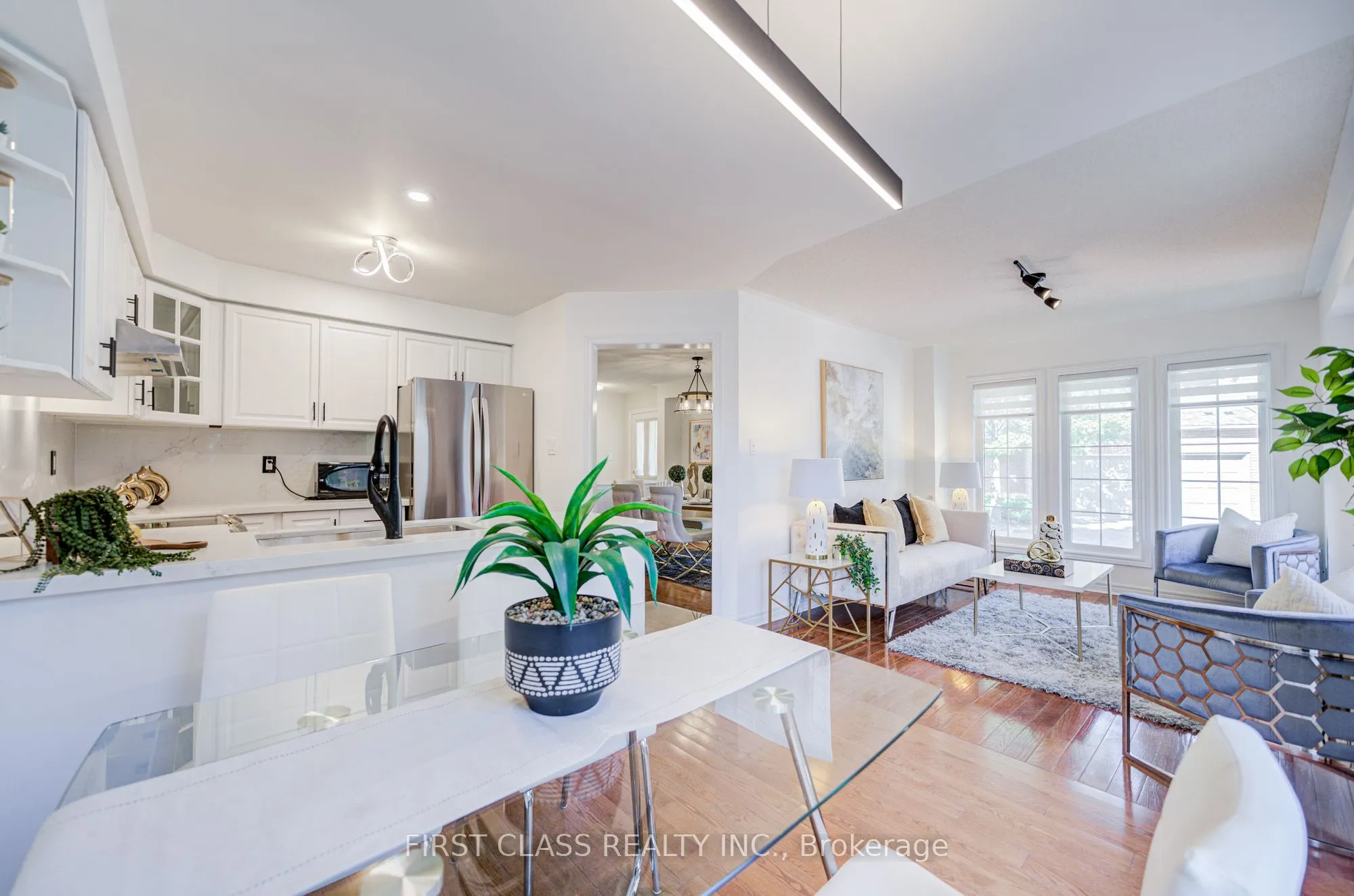 2665 Thomas Street, #59