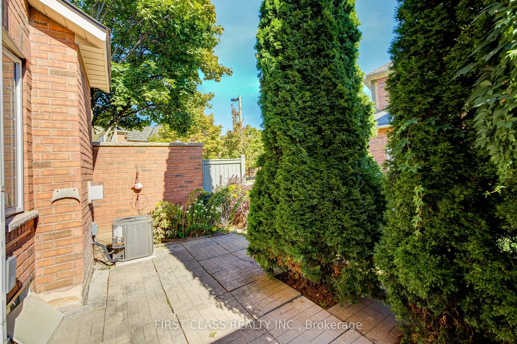 2665 Thomas Street, #59