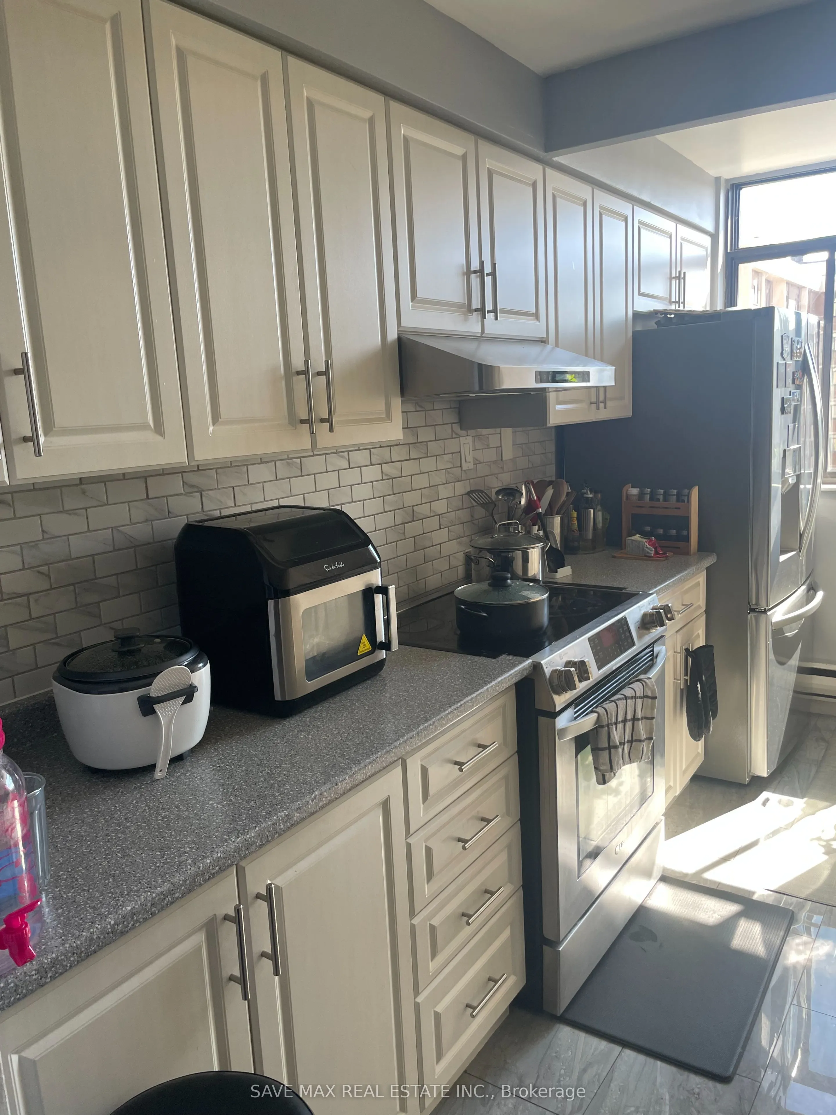 2645 Jane Street, #507