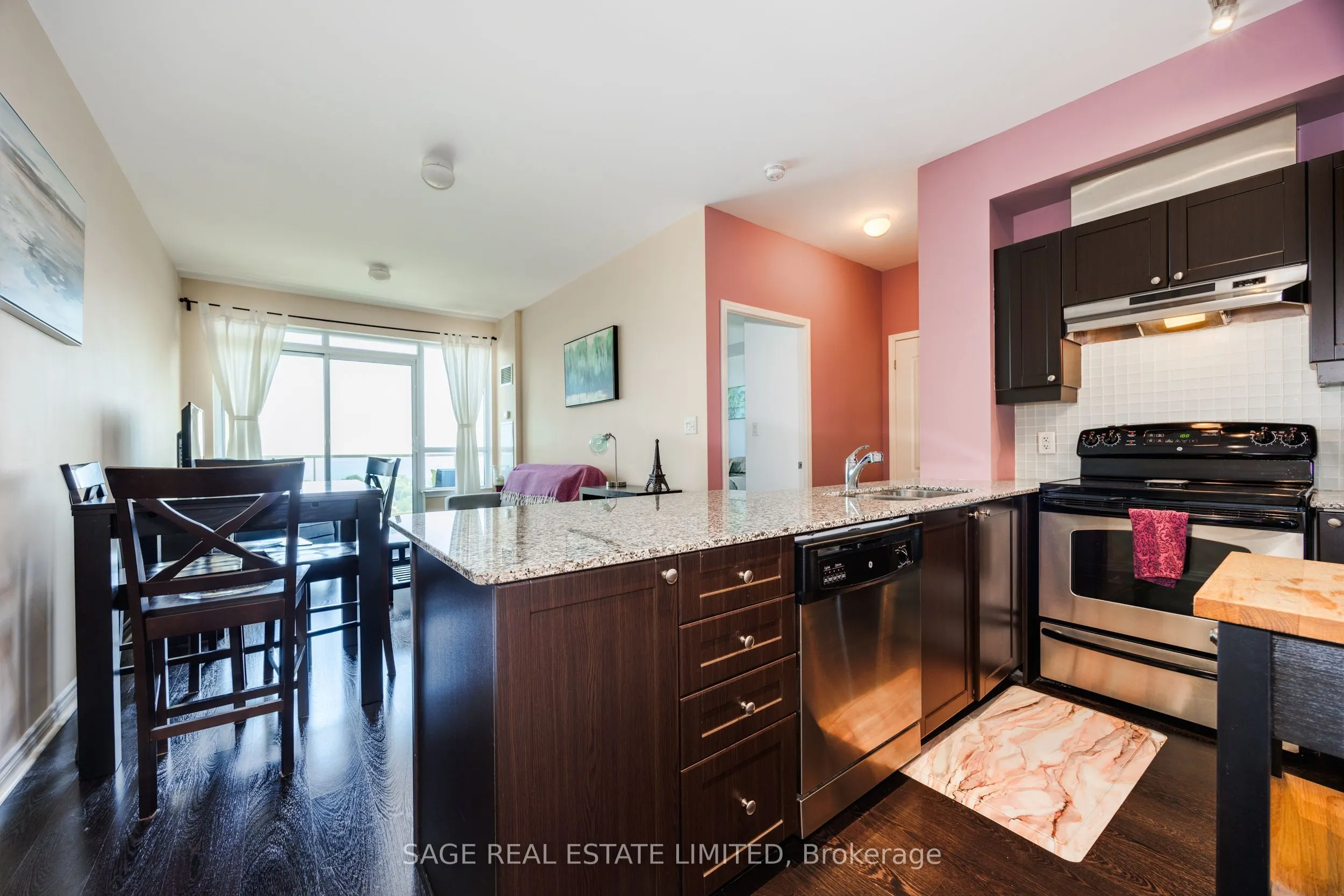 3865 Lake Shore Boulevard W, #1302