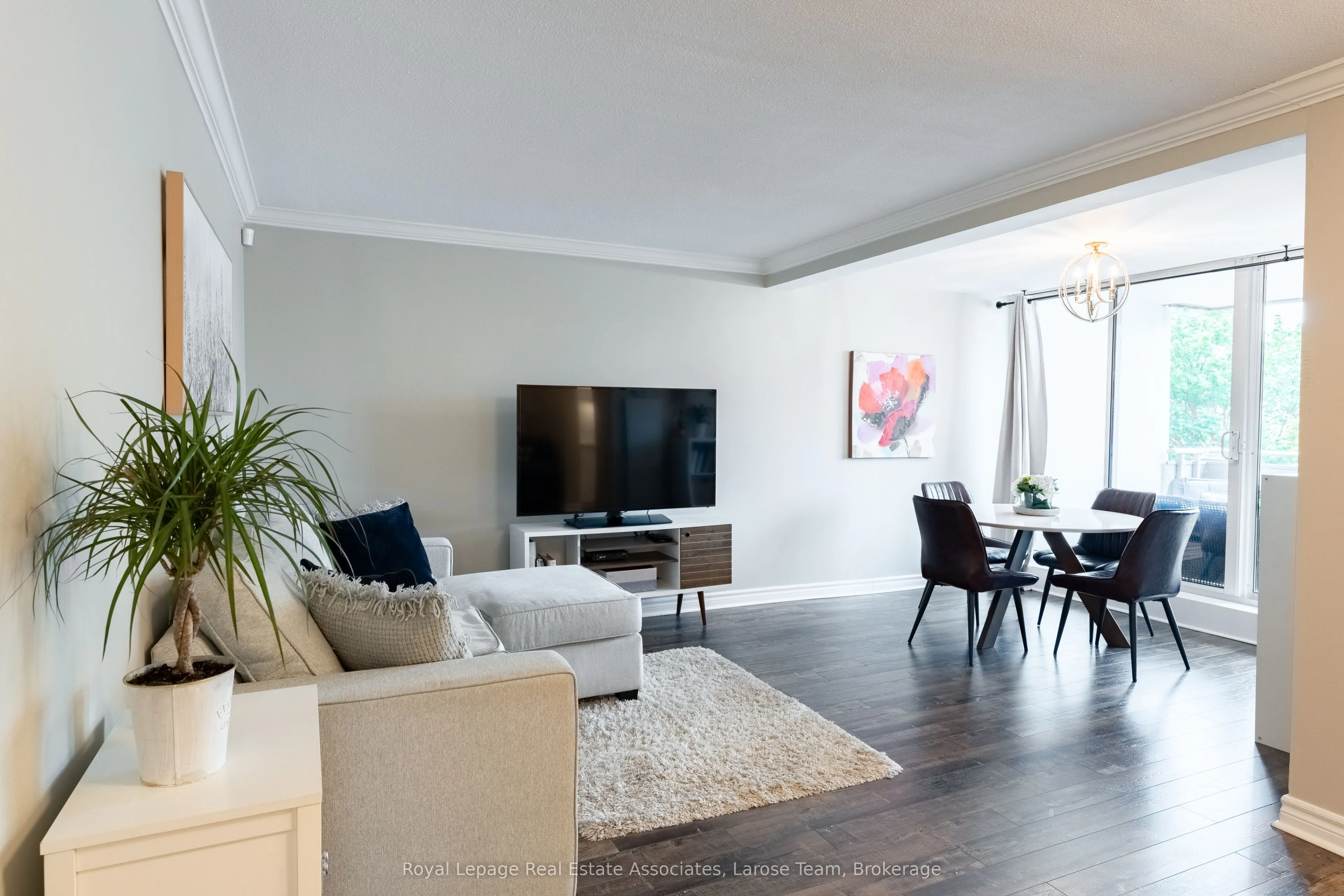 1425 Ghent Avenue, #201
