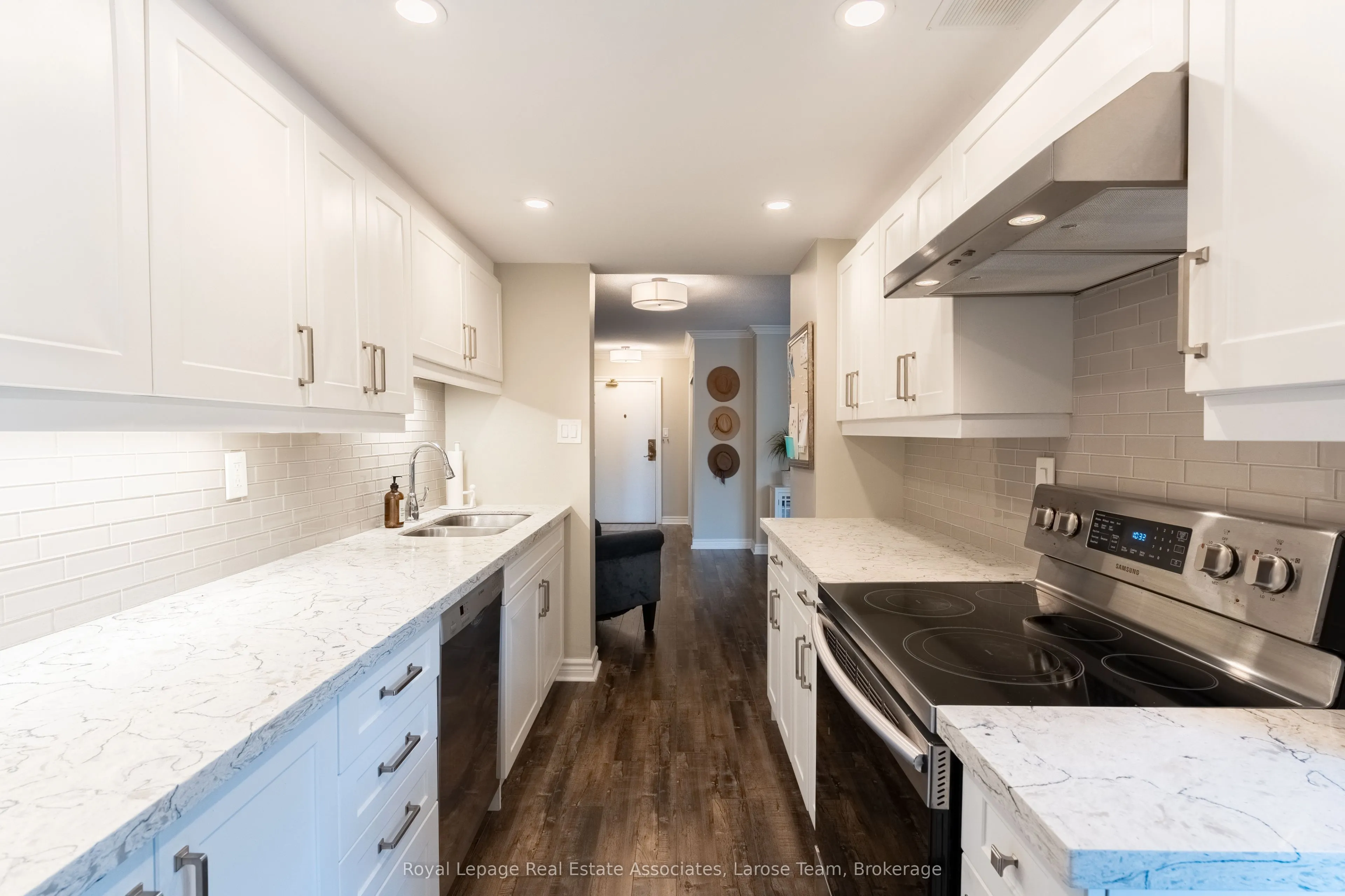1425 Ghent Avenue, #201