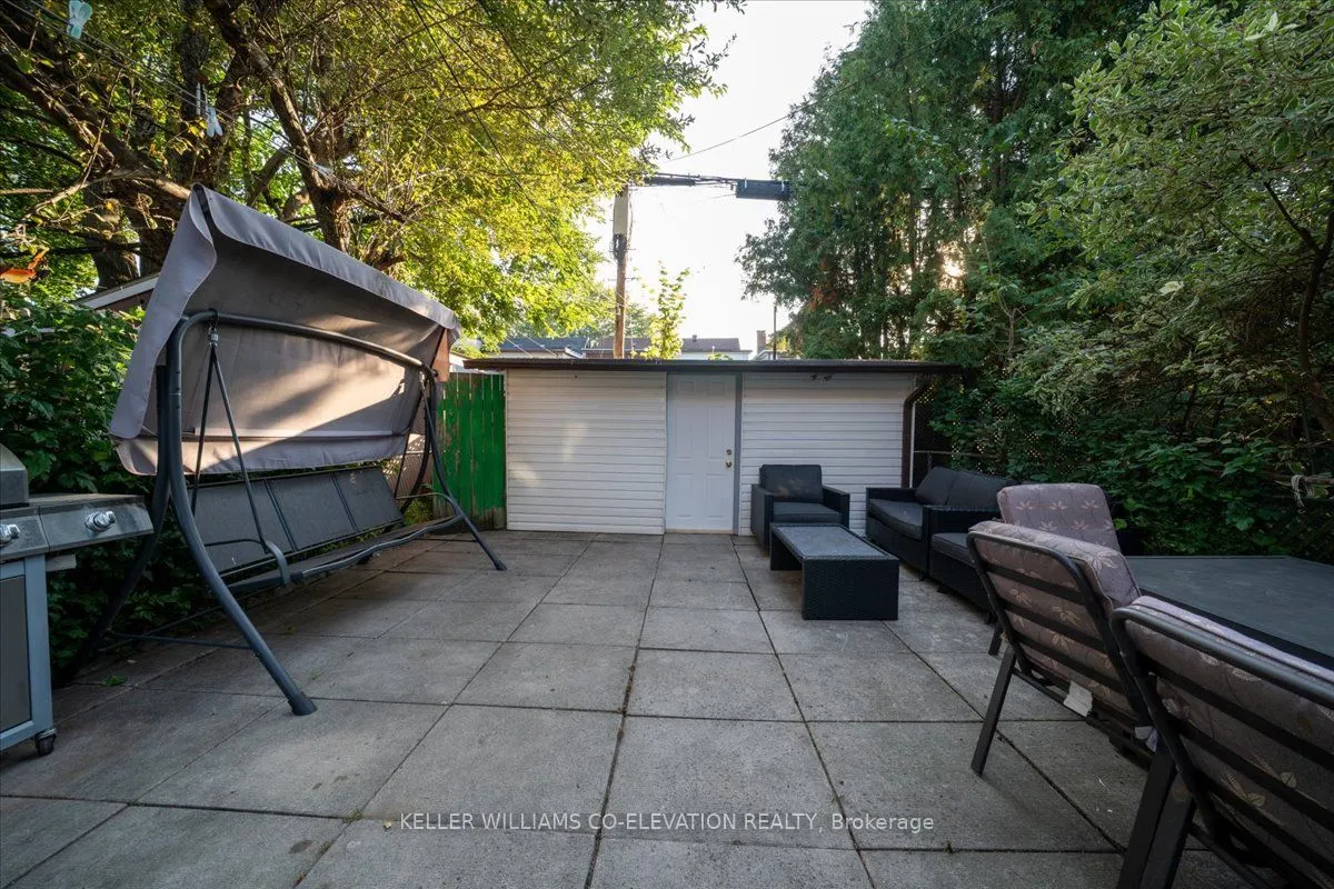 85 Emerson Avenue