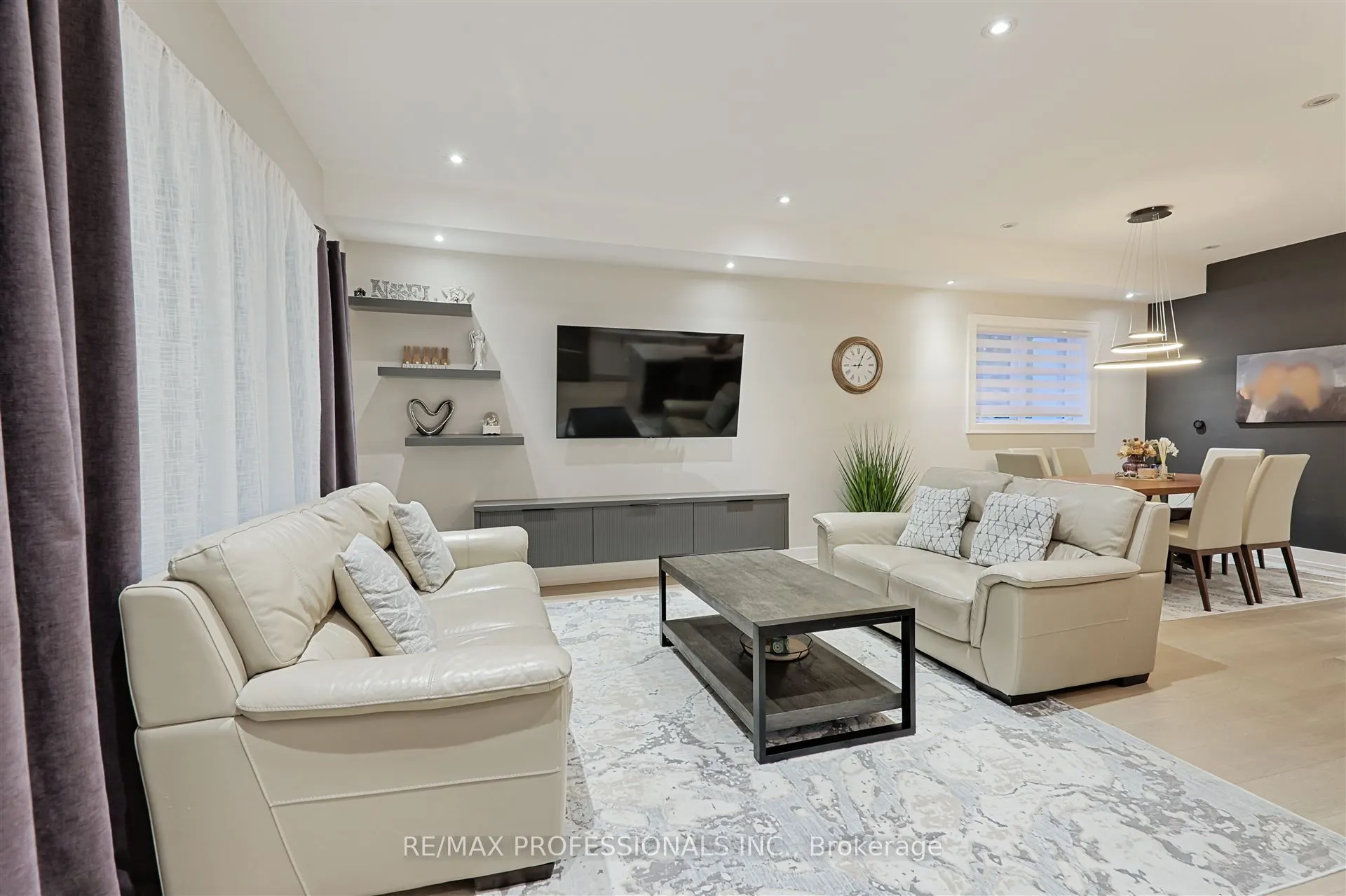 310 Chantenay Drive