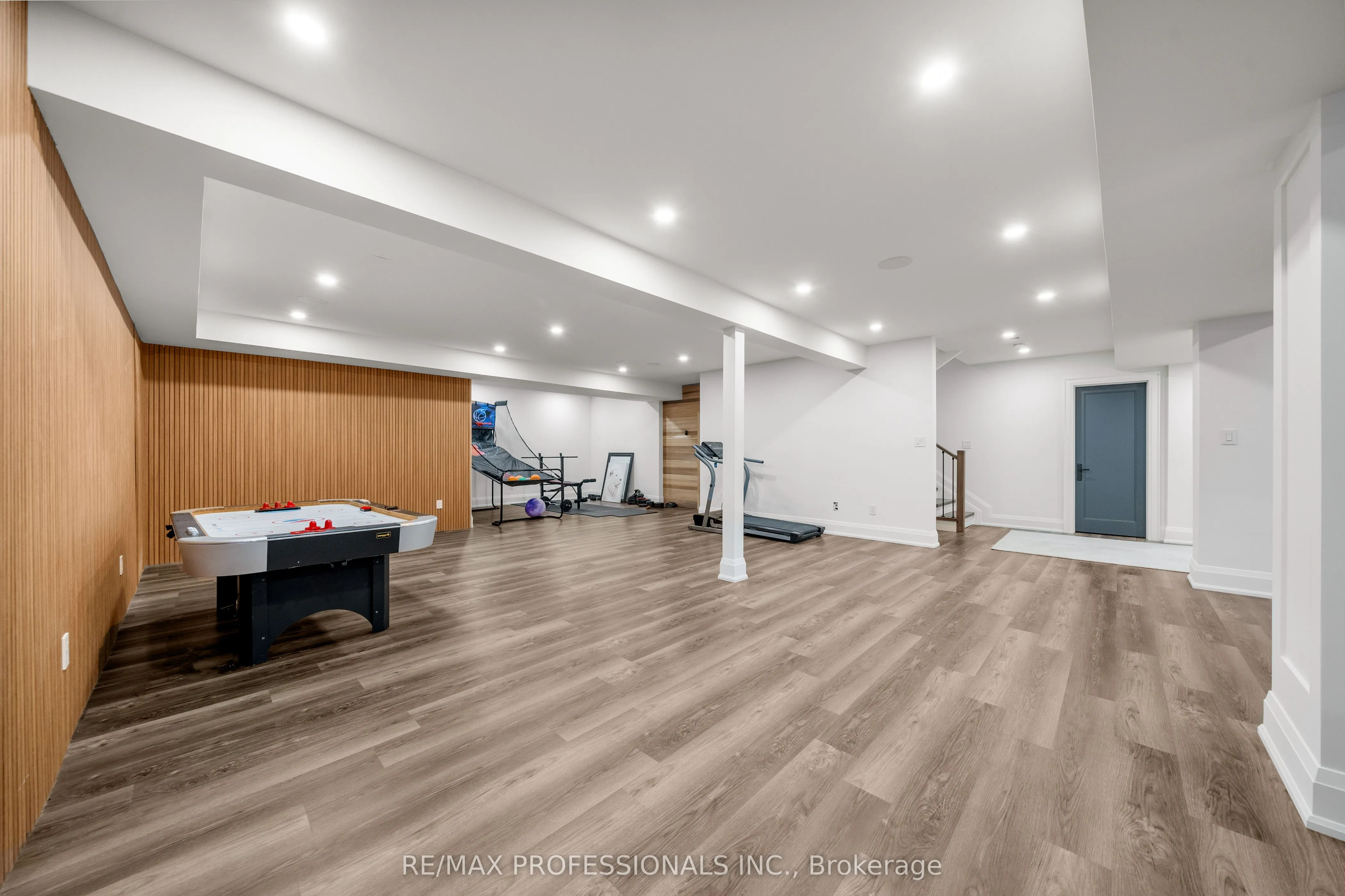 583 Weir Avenue