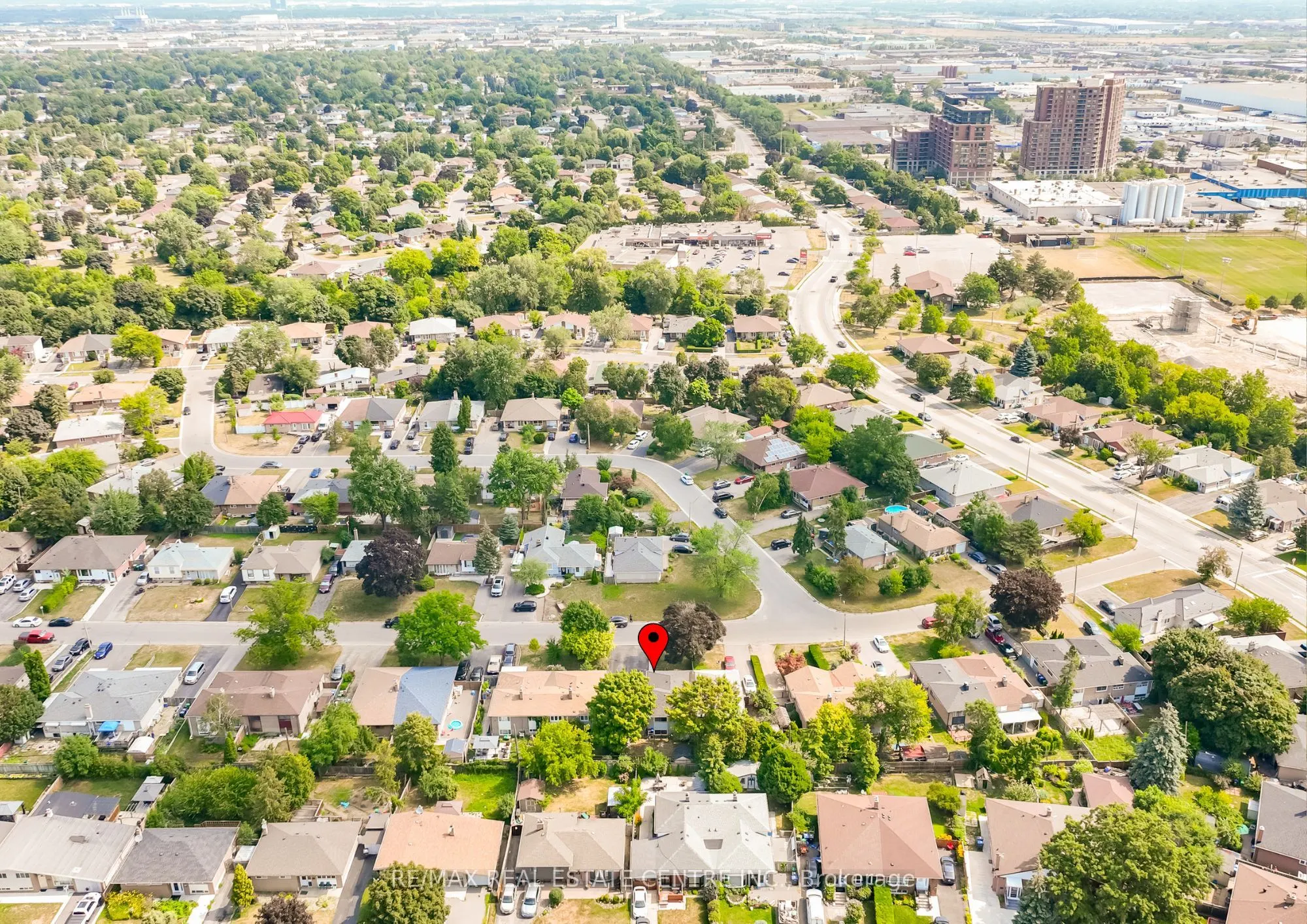 105 Aloma Crescent