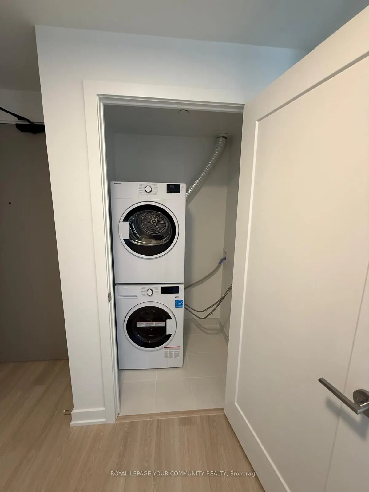 5105 Hurontario Street, #2802
