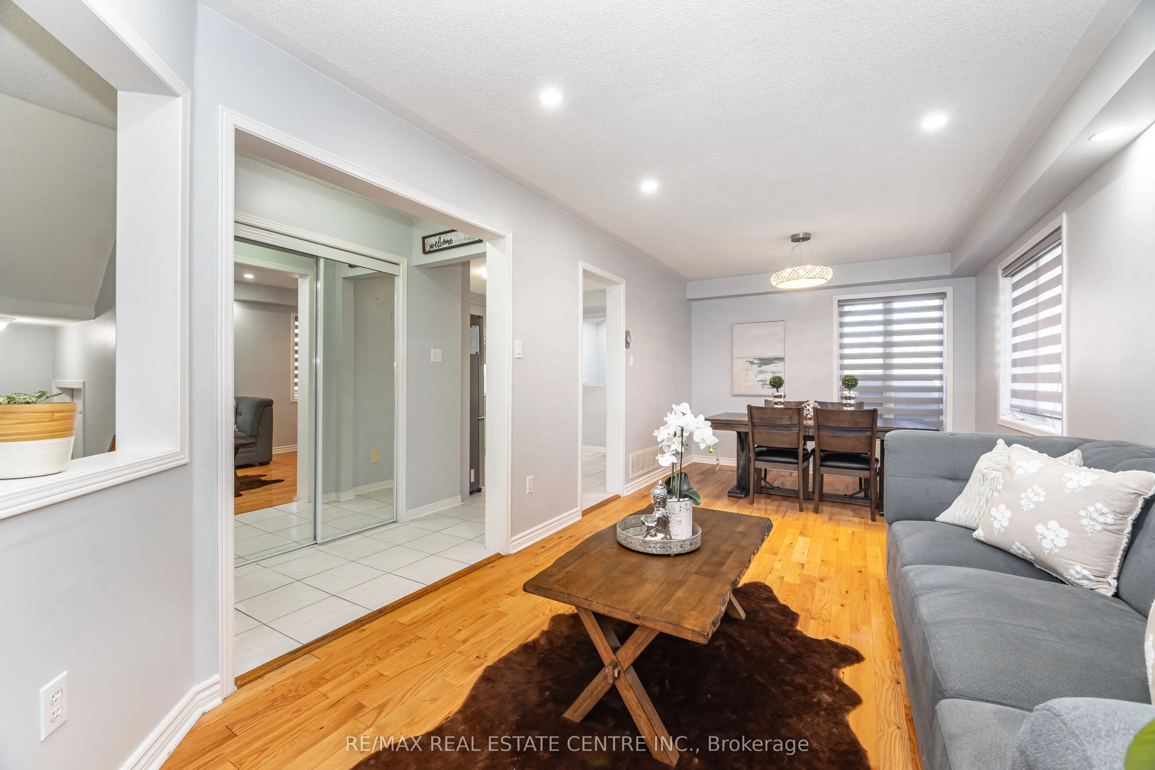 16 Feathertop Lane